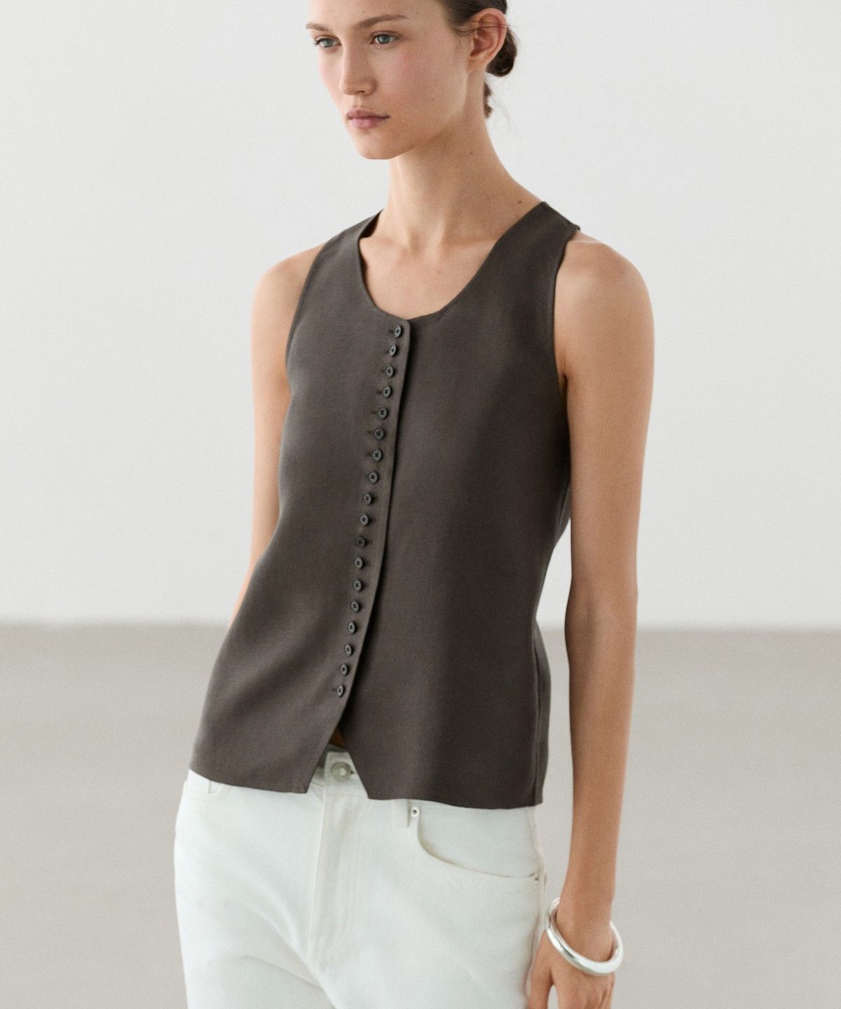 마시모두띠(MASSIMO DUTTI) 100% 린넨 베스트