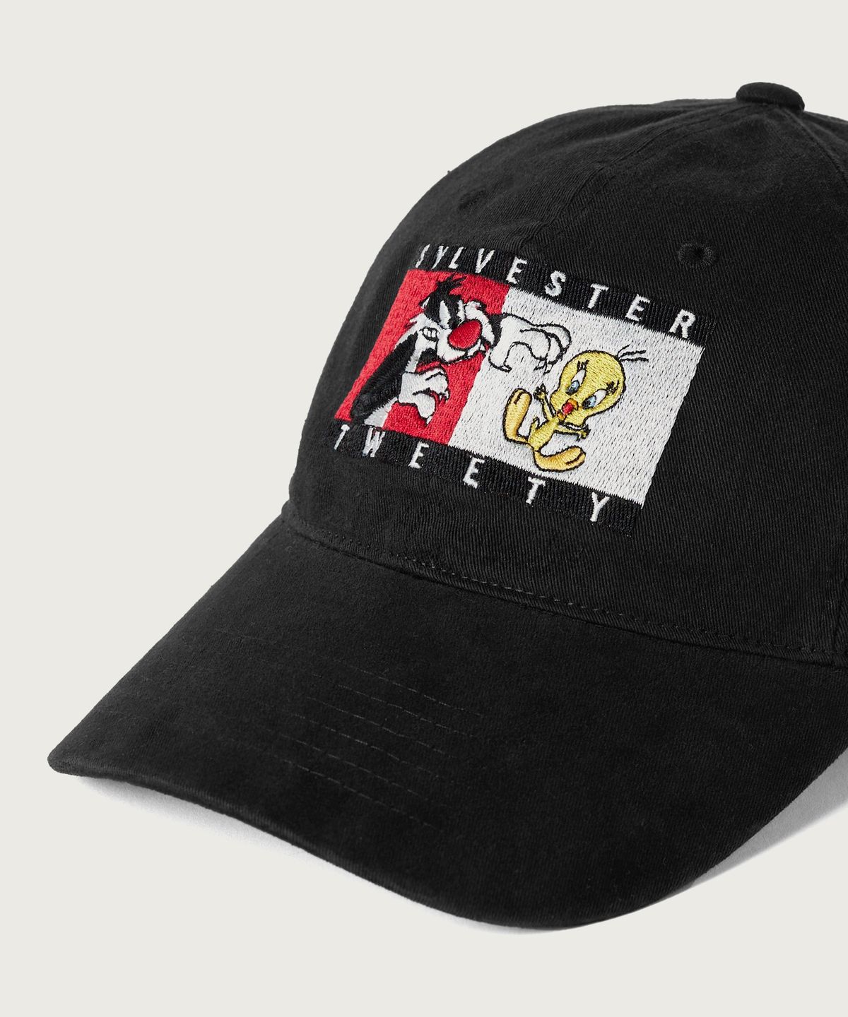 챔피온(CHAMPION) 챔피온 X 루니툰즈 워싱 볼캡 Black