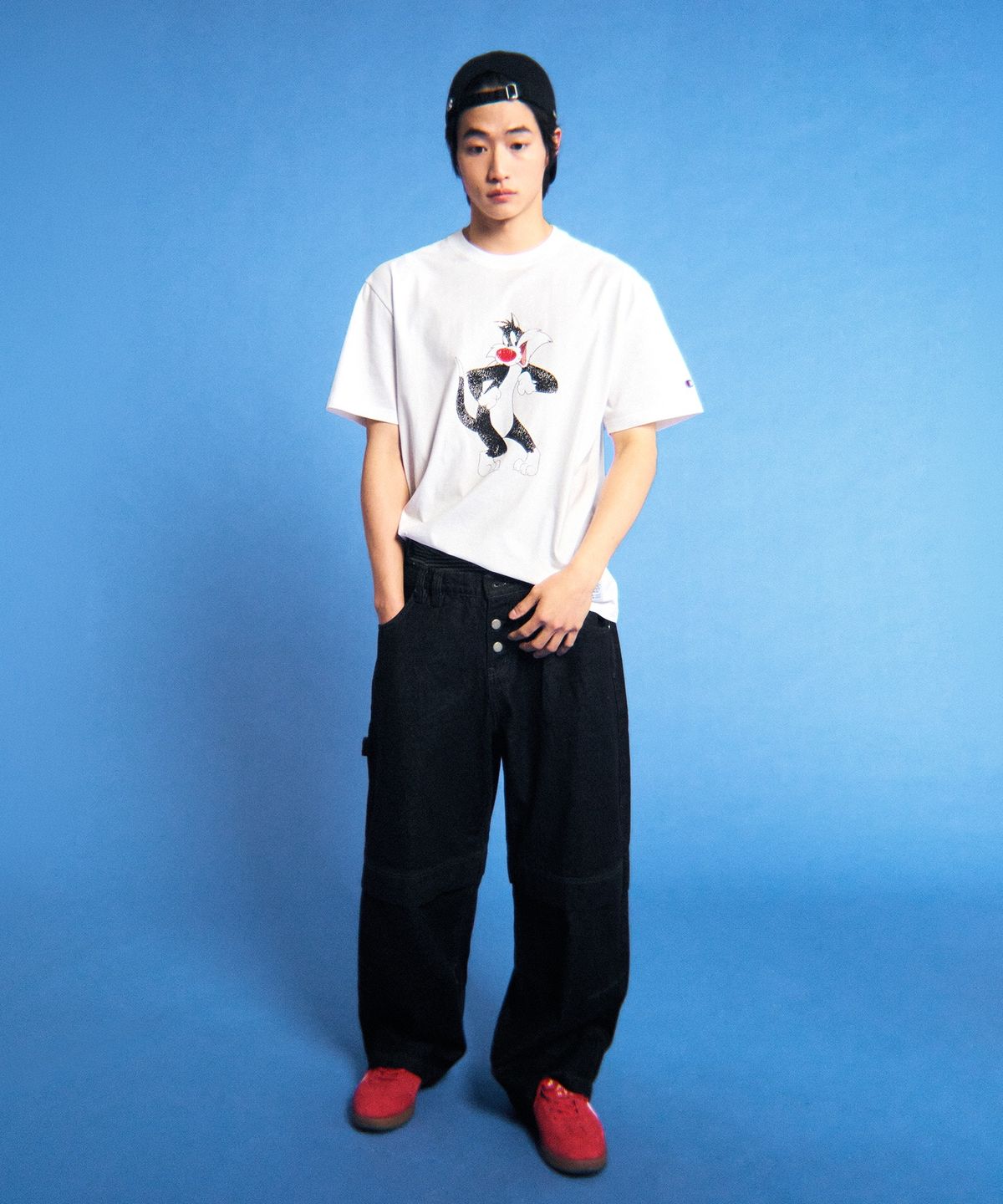 챔피온(CHAMPION) 챔피온 X 루니툰즈 반팔 티셔츠 실베스터 White