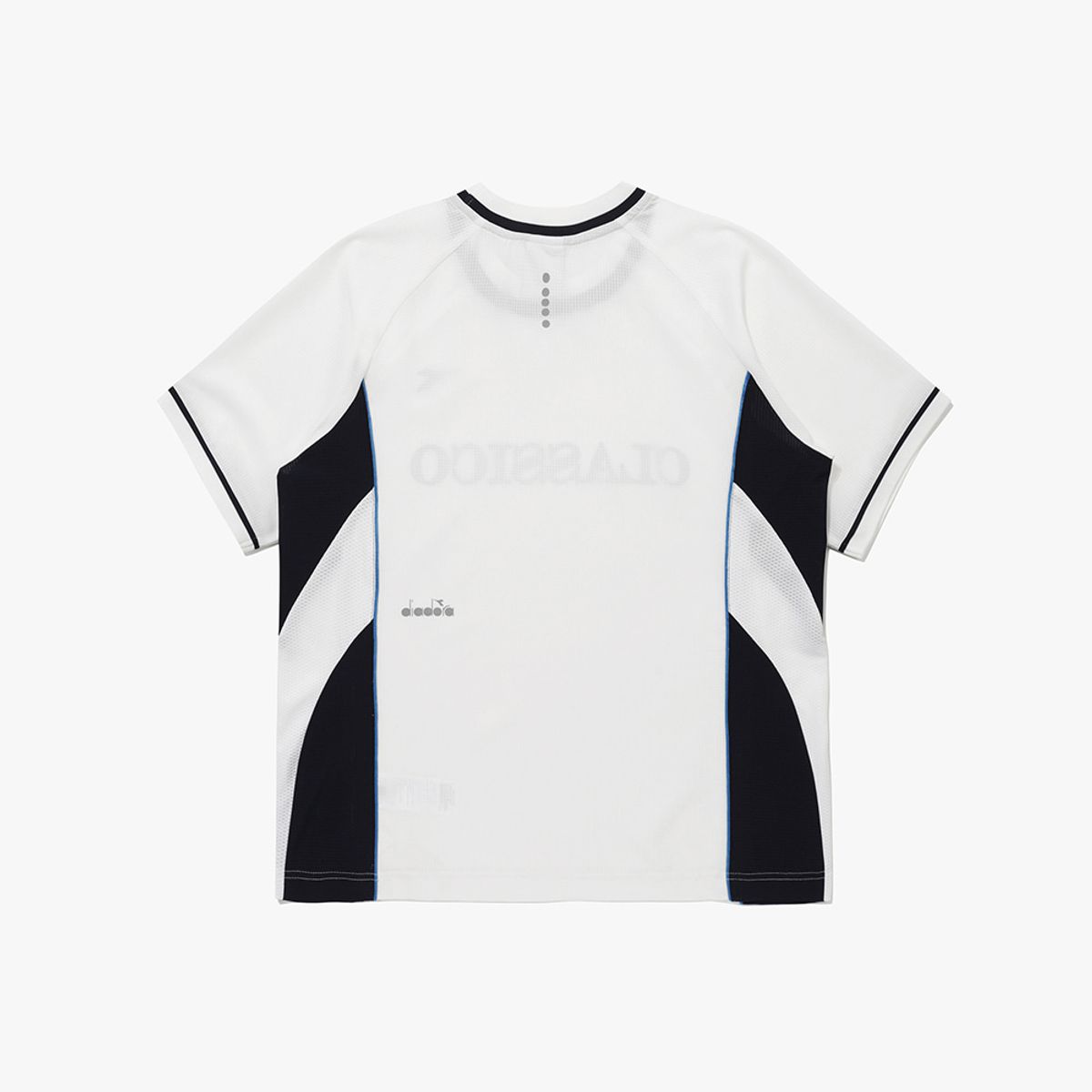 디아도라(diadora) 클라시코 우븐 반팔 피스테 OFF WHITE