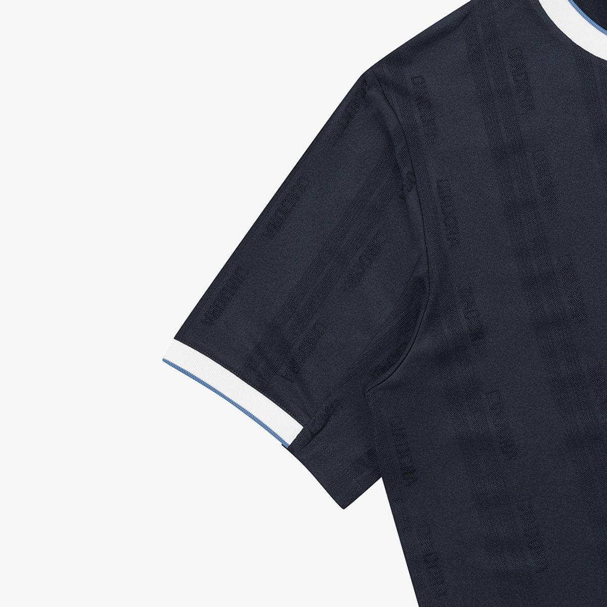 디아도라(diadora) 세레모니 메쉬 자카드 반팔 티셔츠 NAVY