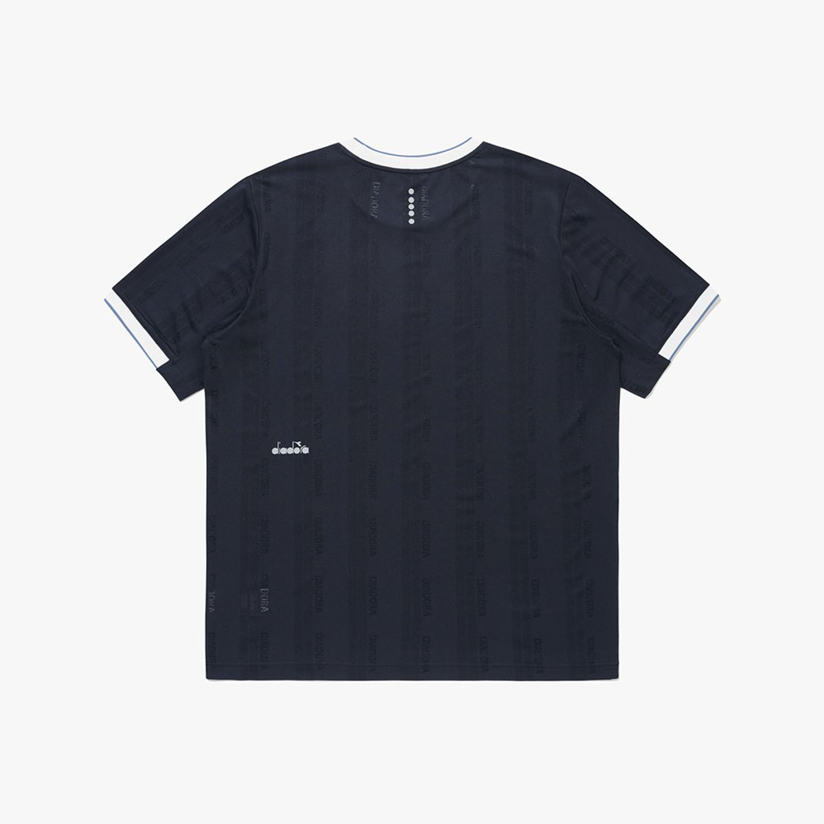 디아도라(diadora) 세레모니 메쉬 자카드 반팔 티셔츠 NAVY