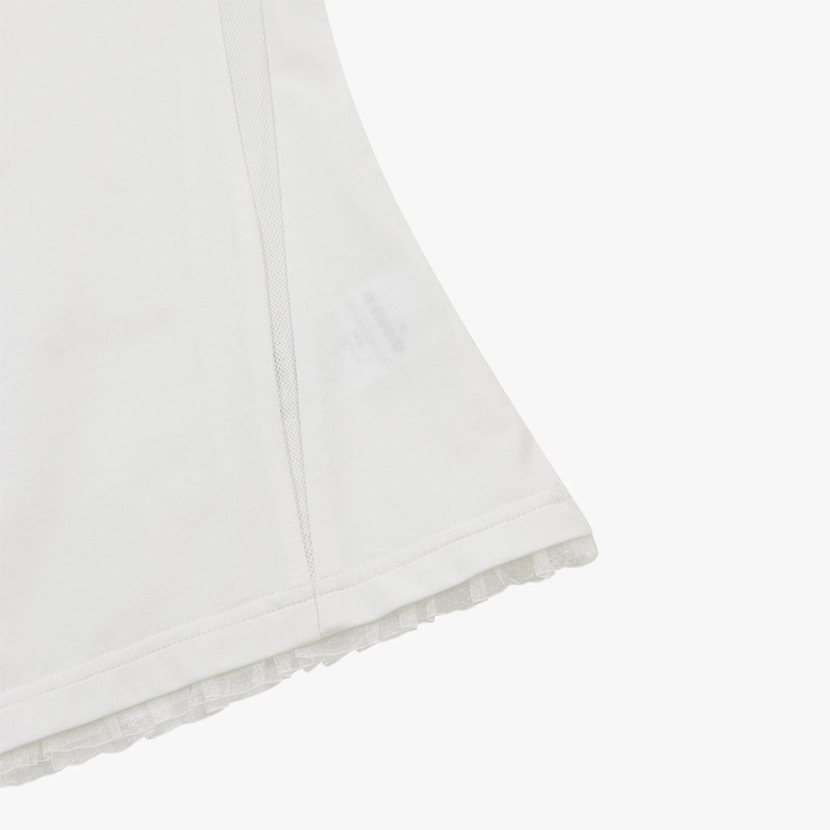 디아도라(diadora) 세레모니 레이스 반팔 티셔츠 우먼 OFF WHITE