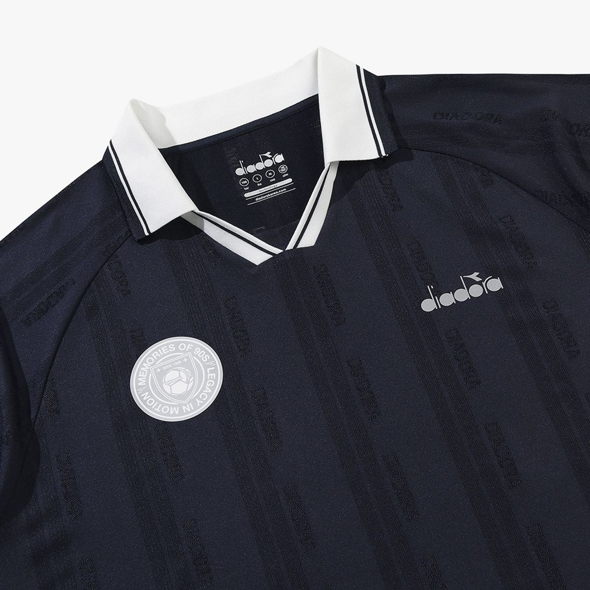 디아도라(diadora) 세레모니 메쉬 자카드 카라 반팔 티셔츠 NAVY
