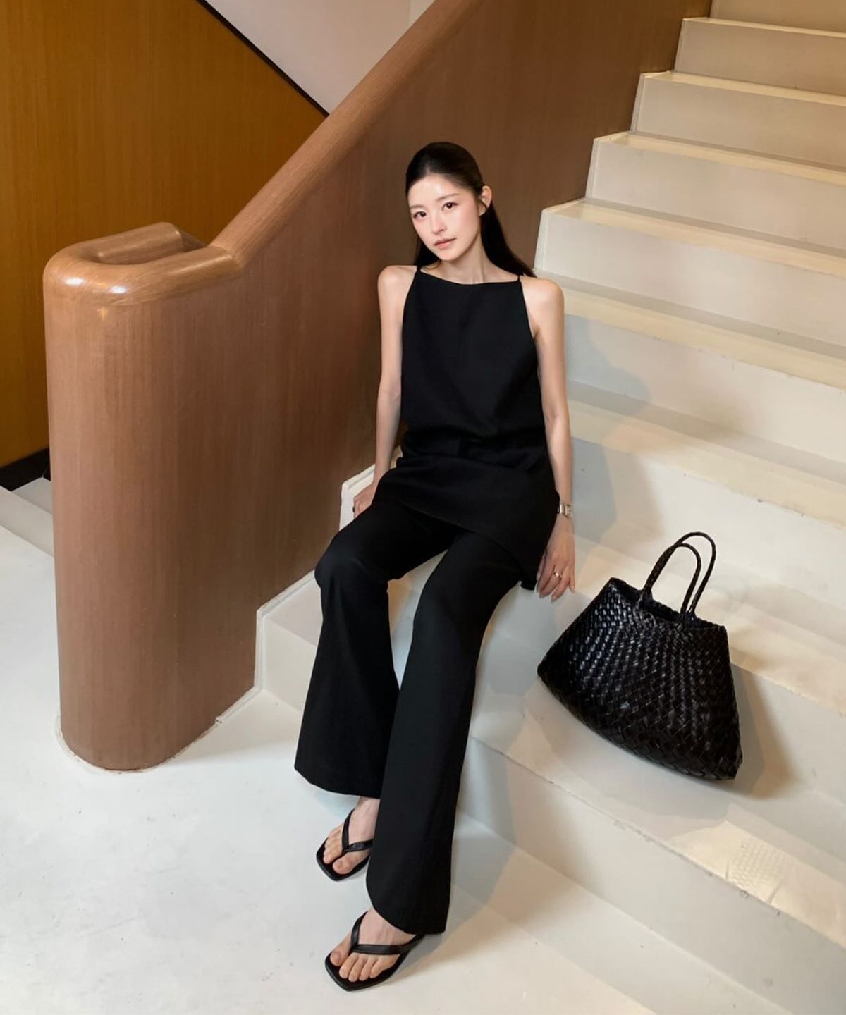 누브(NOUVE) 테일러드 부츠컷 슬랙스 - 블랙 / Tailored Bootcut Slacks - Black
