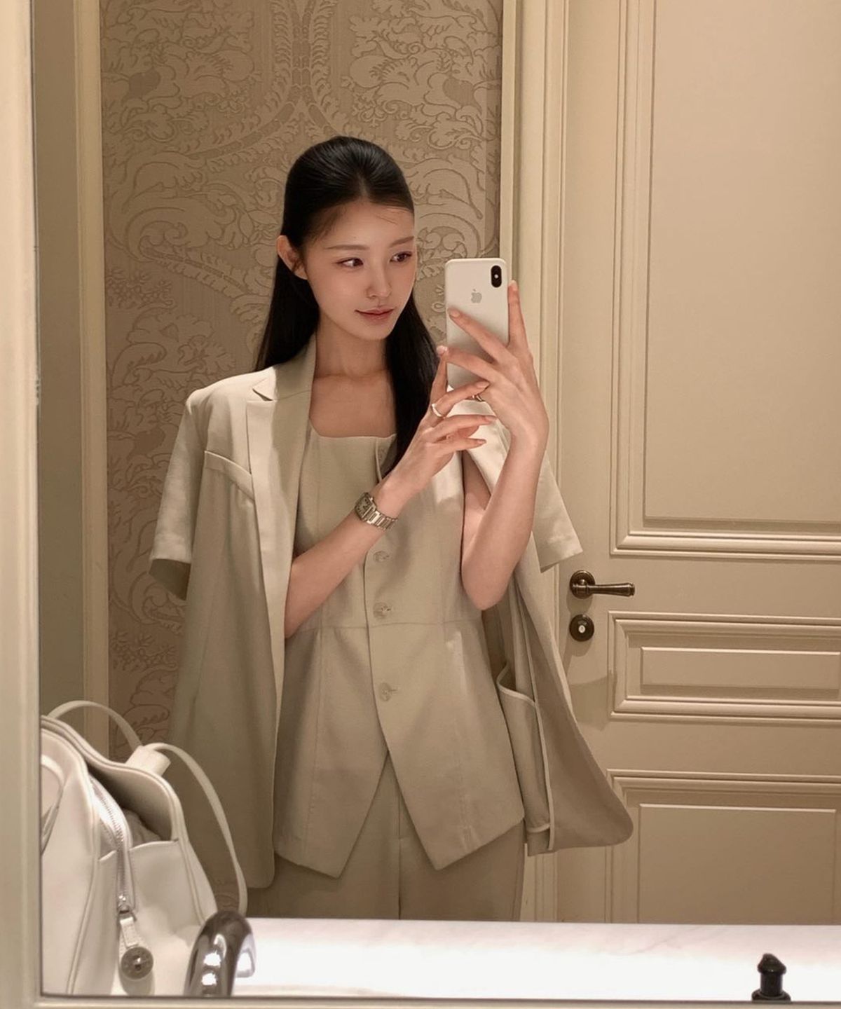 누브(NOUVE) 린넨 벨티드 자켓 셋업 - 아이보리 / Linen Belted Jacke Set up - Ivory