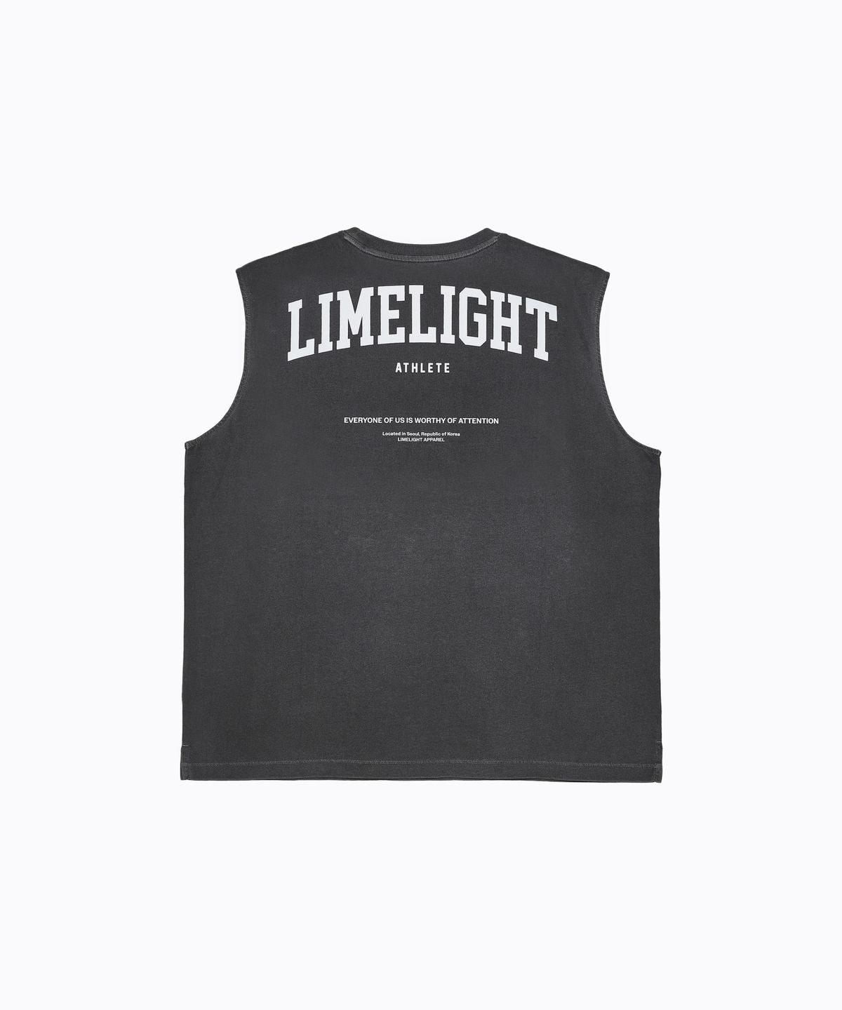 라임라잇 어패럴(LIMELIGHT APPAREL) 애슬릿 백 로고 쿨링 오버사이즈 슬리브리스 (차콜/화이트)