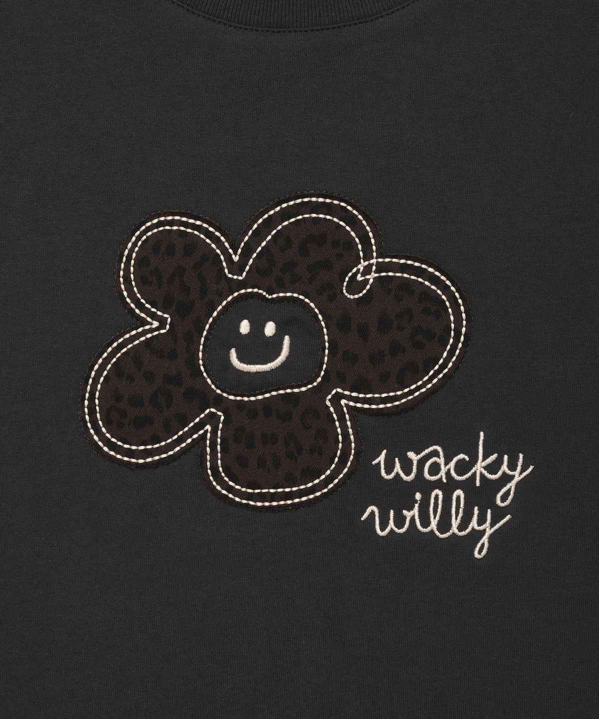 와키윌리(WACKY WILLY) 우먼스 릴리 아플리케 세미크롭 반팔티셔츠 차콜