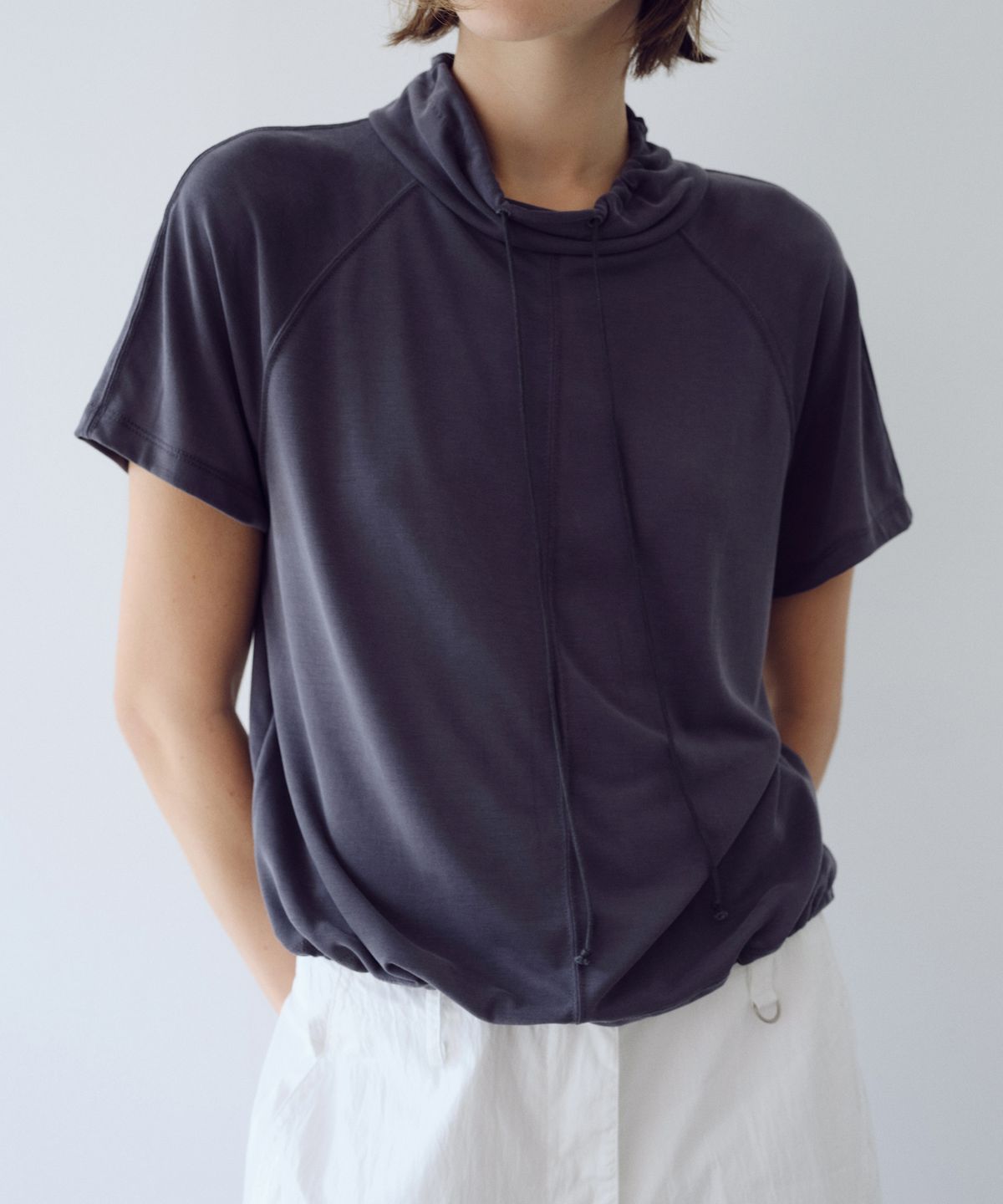 유라고(URAGO) High neck raglan t-shirt