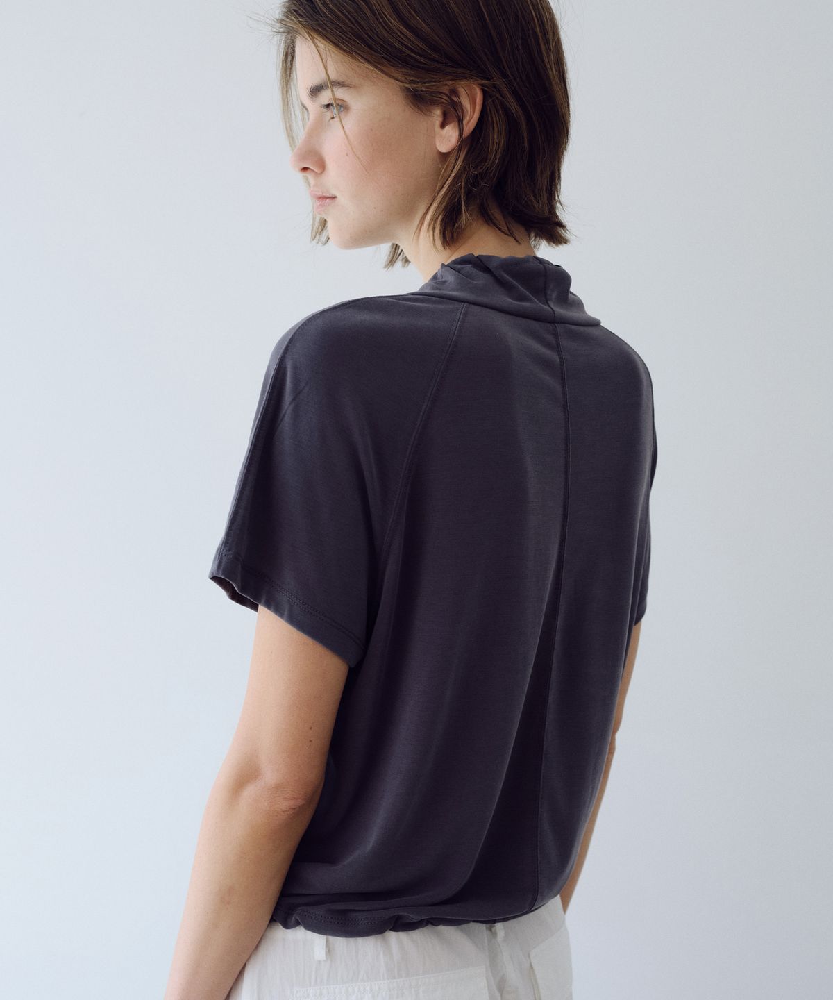 유라고(URAGO) High neck raglan t-shirt