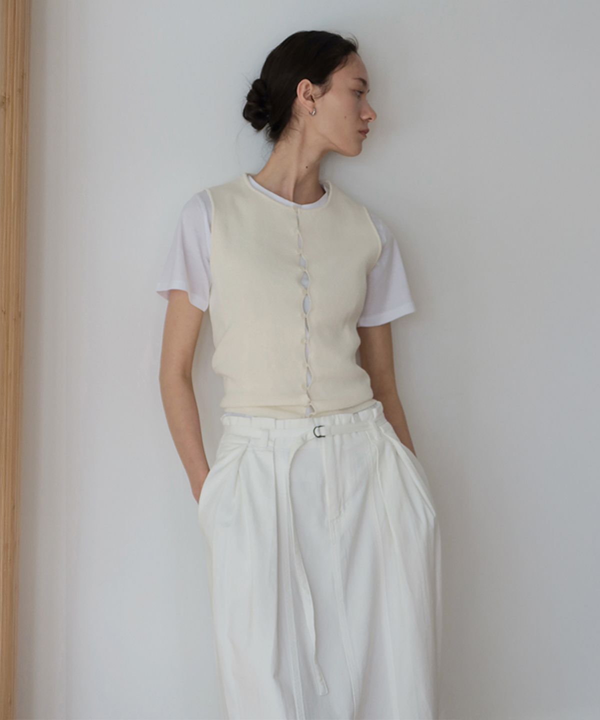 퀸스래빗(Q'SRB) Summer Silket Line Round Neck Half T-shirt