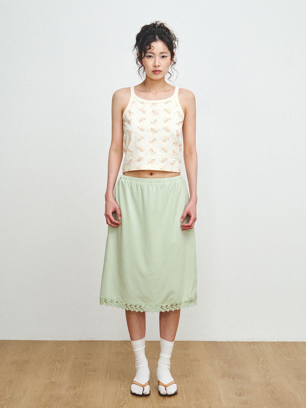 플리즈프로젝트(PLZPROJECT) PONY SLEEVELESS TOP