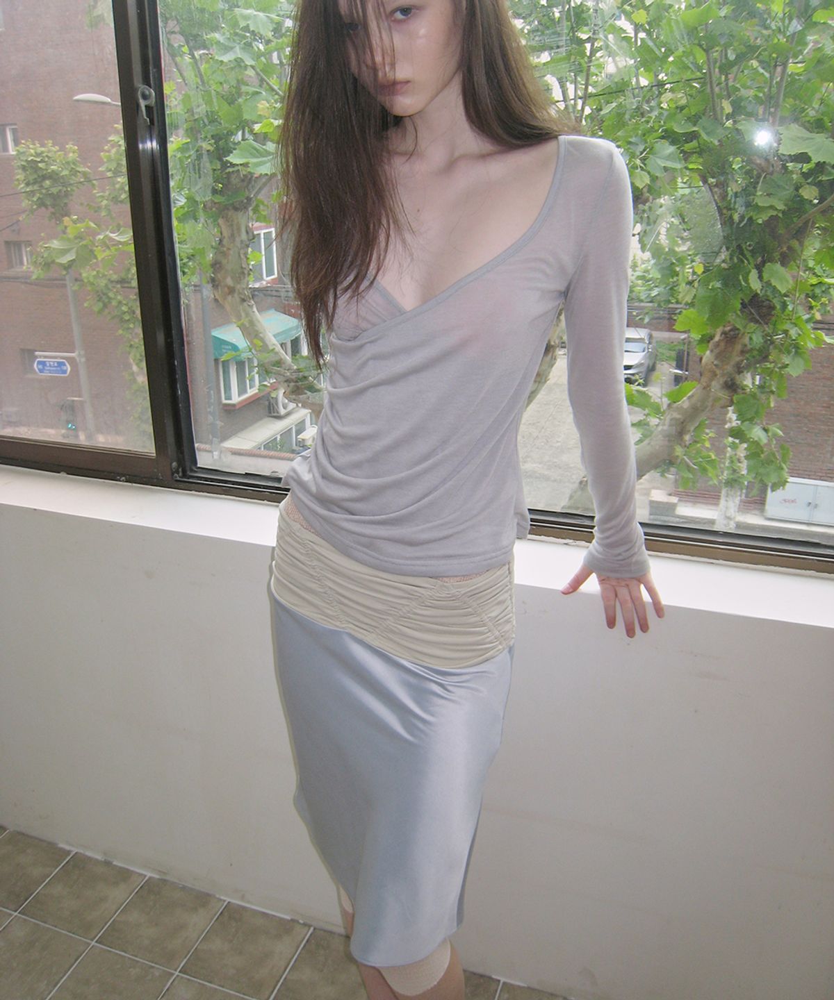필세(PHILCE) Shirring Satin Midi Skirt, Sky Blue