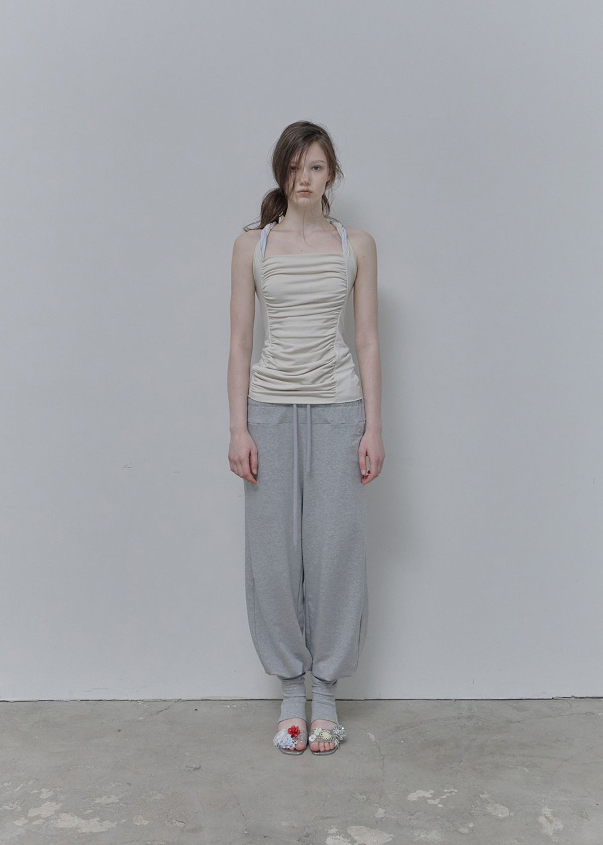 필세(PHILCE) Rolled waist warmer pants, Gray