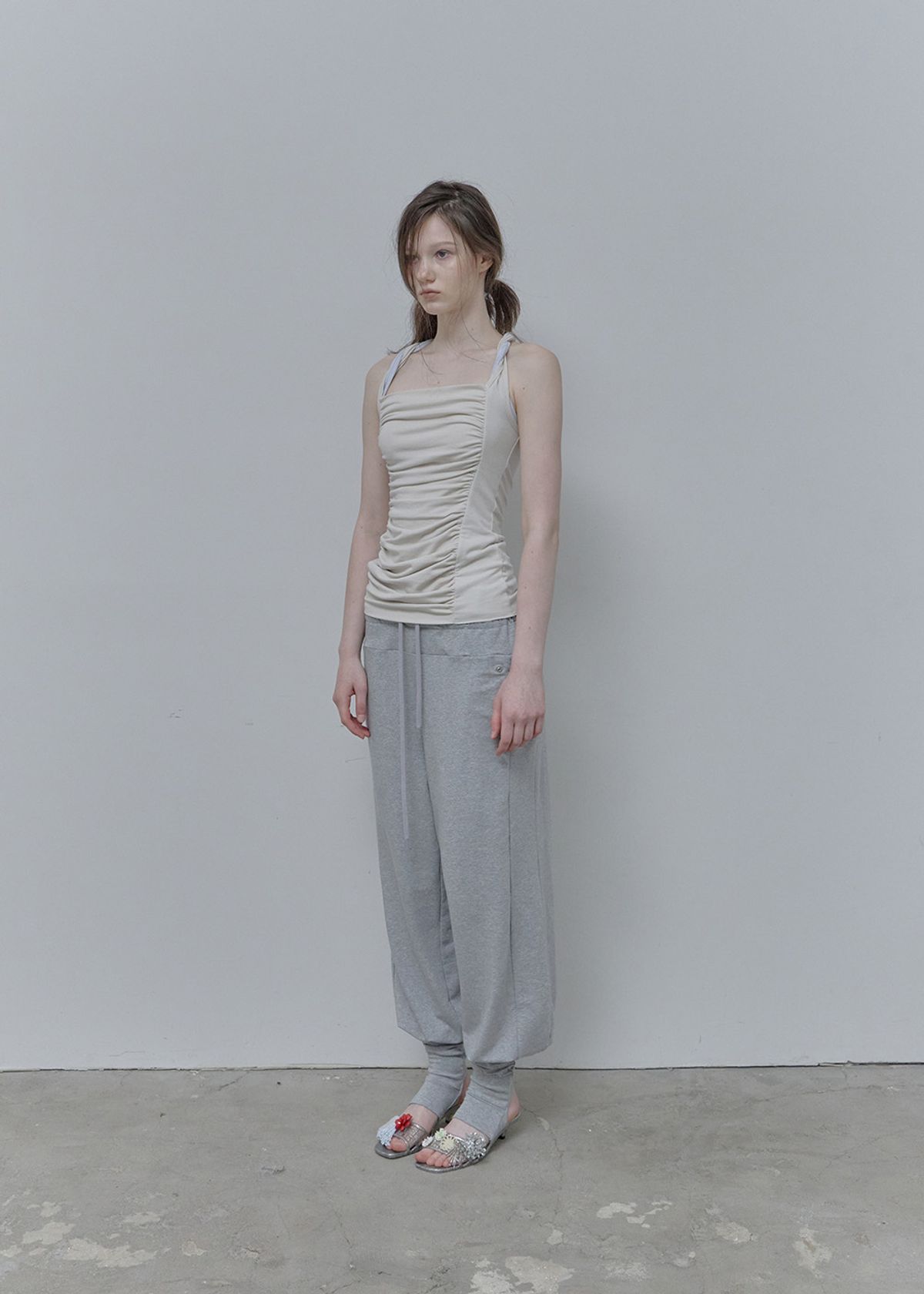 필세(PHILCE) Rolled waist warmer pants, Gray