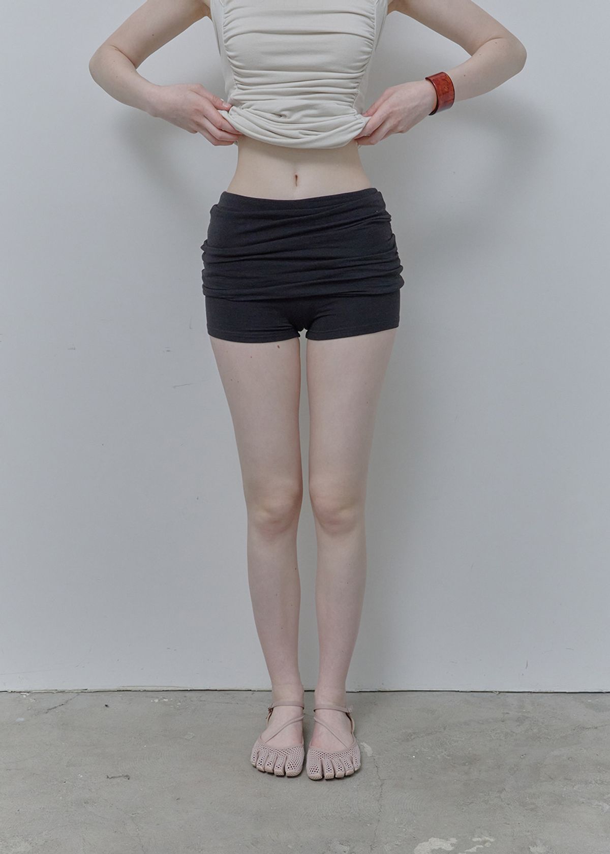 필세(PHILCE) Folding Low Shorts, Black