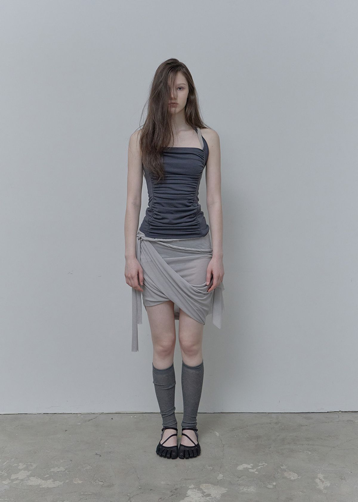 필세(PHILCE) Mixed drape Sleeveless, Navy