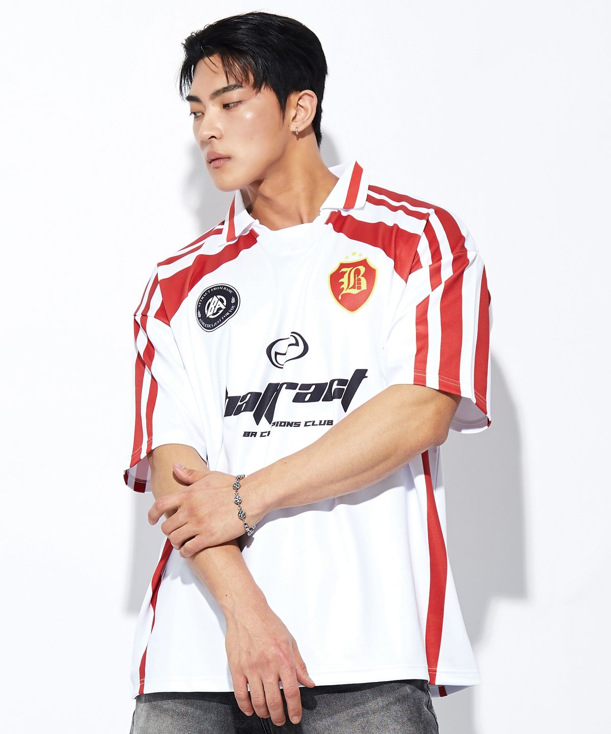 베트랙트(BATTRACT) 카라 풋볼 오버핏 반팔 져지_블랙(레드)