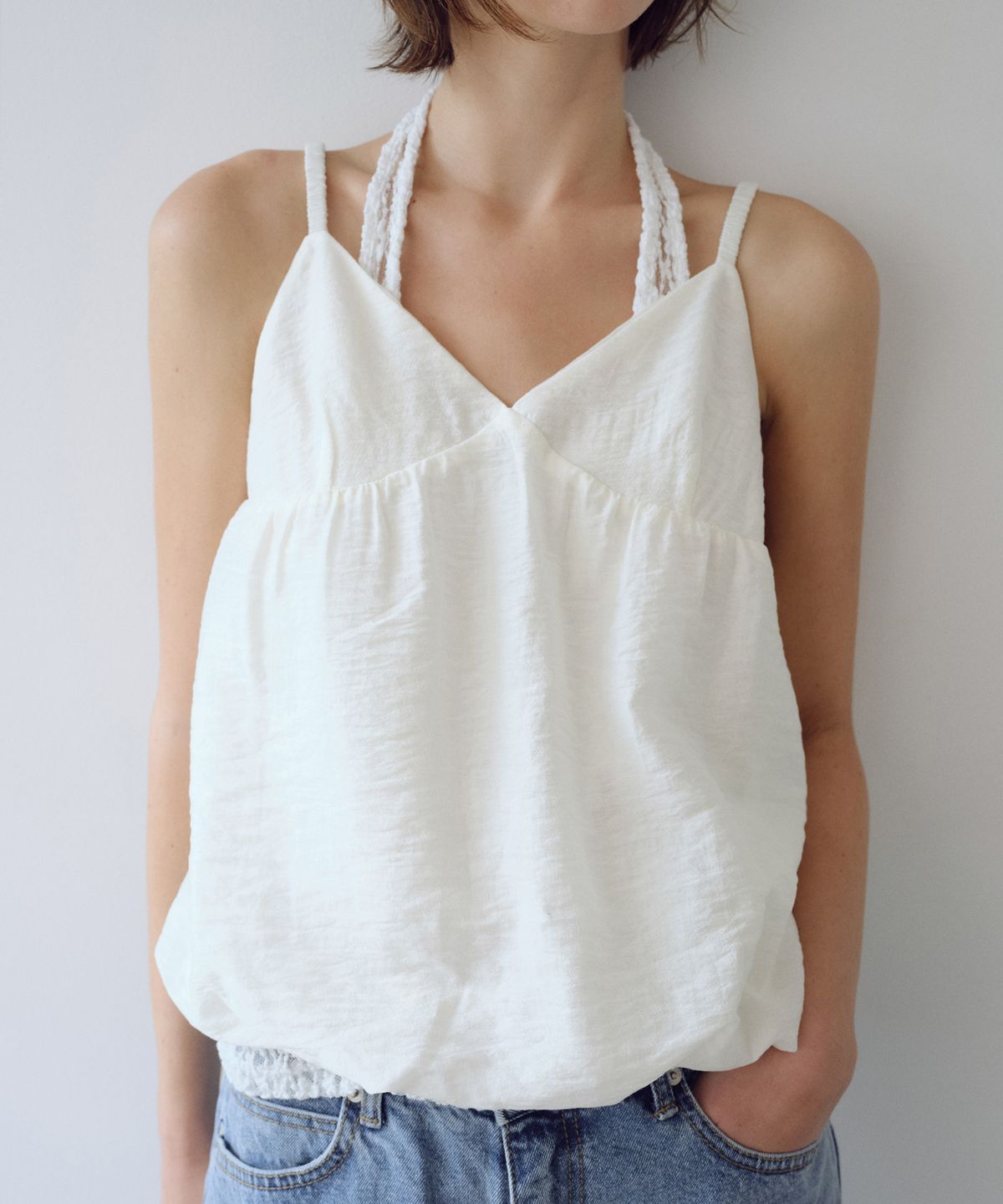 유라고(URAGO) Balloon sleeveless blouse
