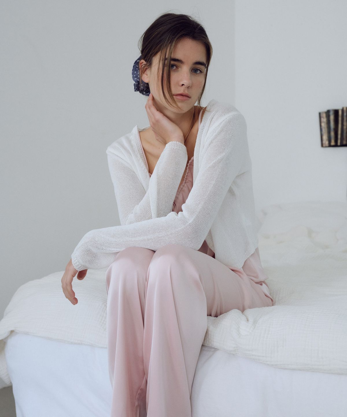 유라고(URAGO) Linen blend crop cardigan