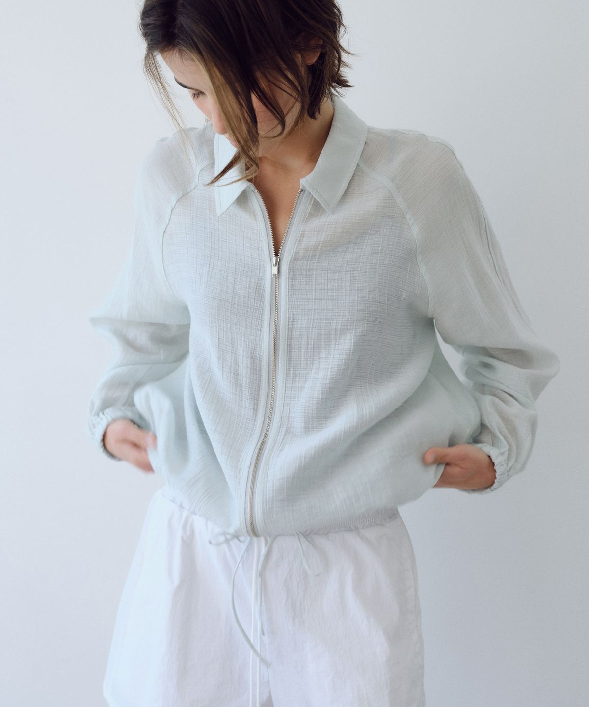 유라고(URAGO) Light crease string jumper
