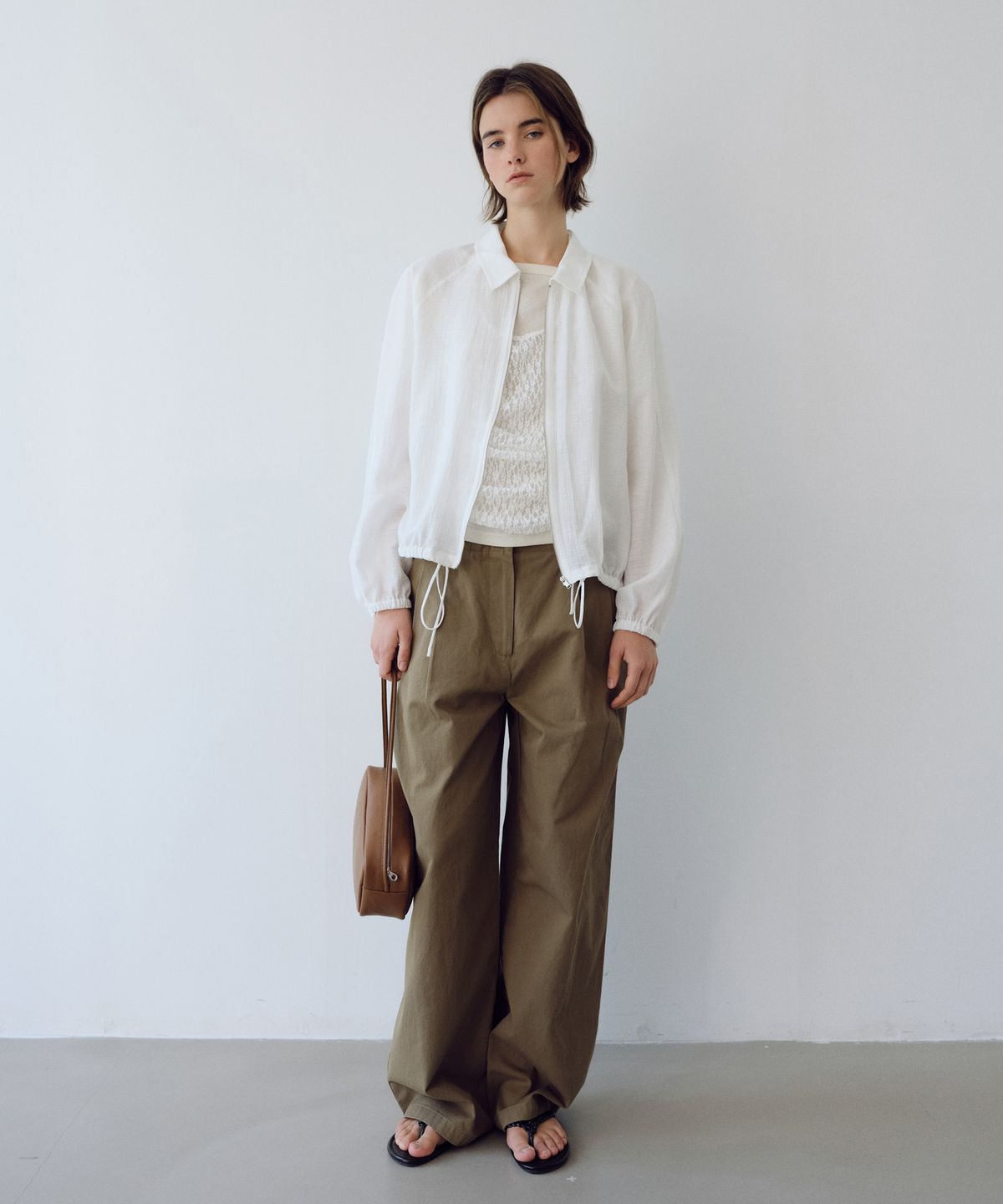 유라고(URAGO) Light crease string jumper