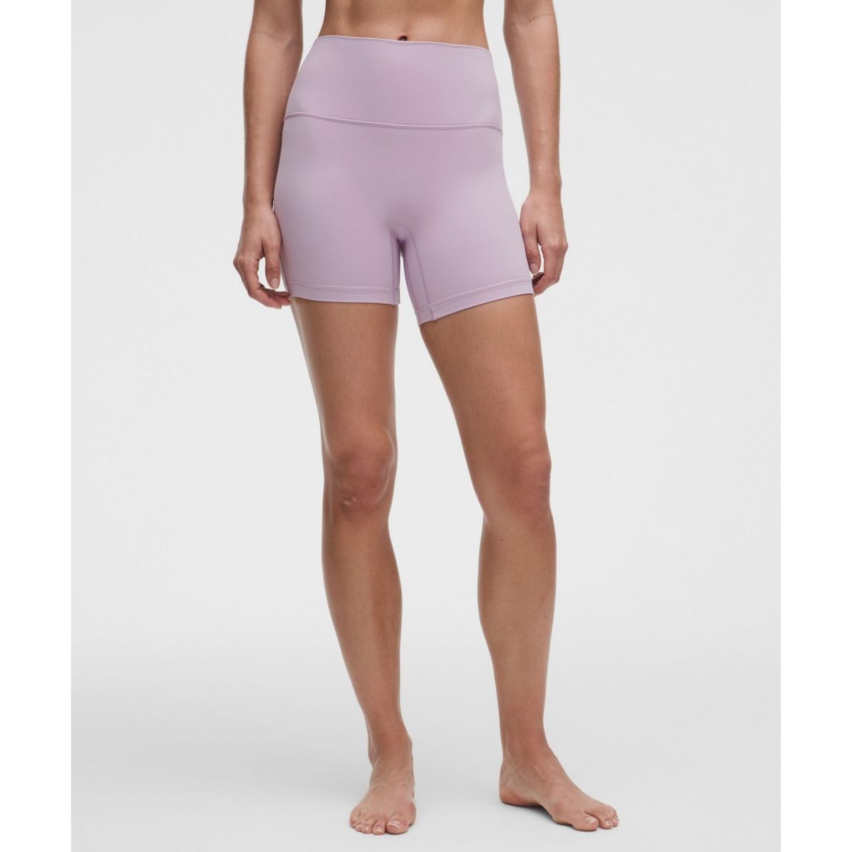 룰루레몬(LULULEMON) 룰루레몬 Align No Line™ 하이라이즈 쇼츠 6inch  LLAY