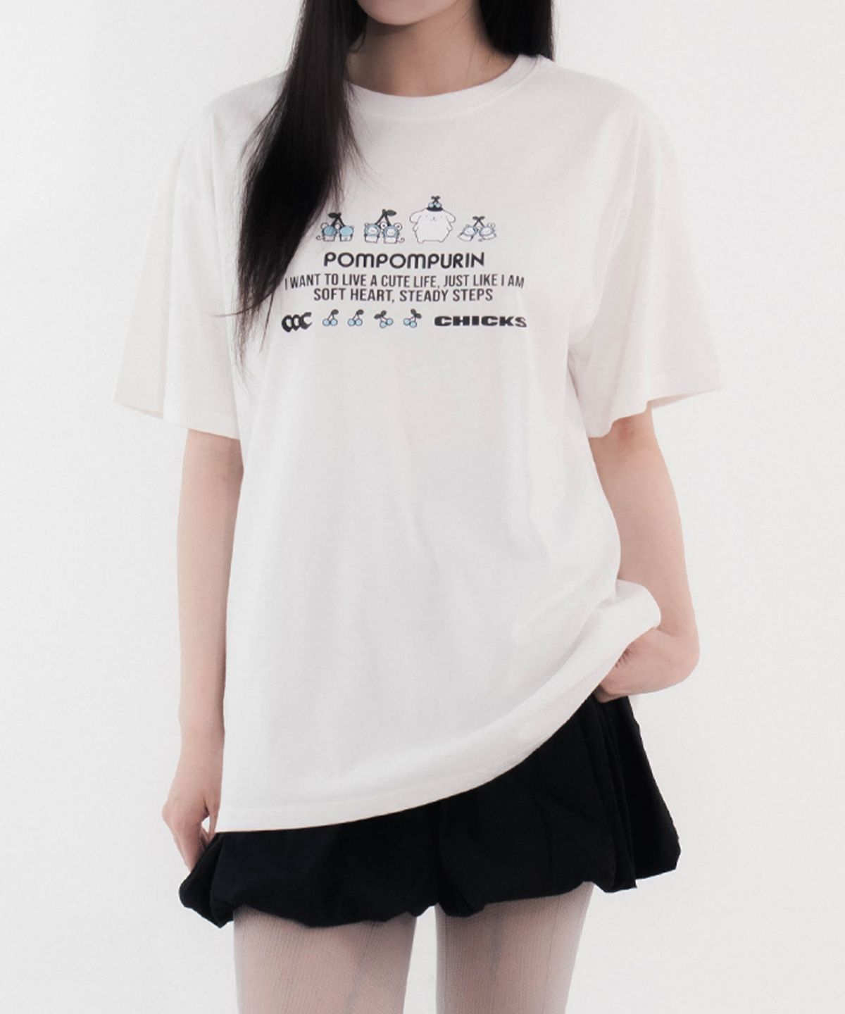 칙스(CHICKS) 폼폼푸린 스테디 오버 반팔 티셔츠 화이트