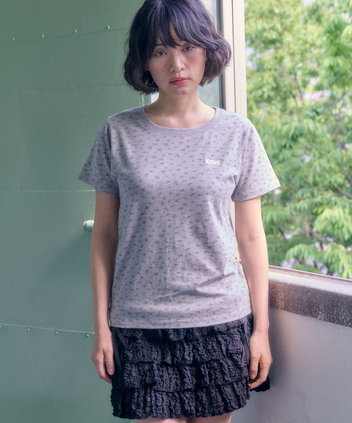 엠블러(AMBLER) Garden 자수 반팔 티셔츠 ACR701(멜란지)