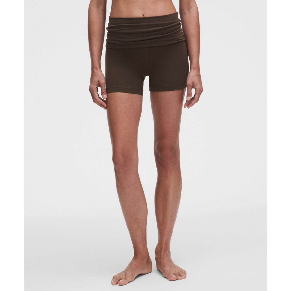룰루레몬(LULULEMON) 그루브 폴드오버 미드라이즈 쇼츠 4inch  WALC