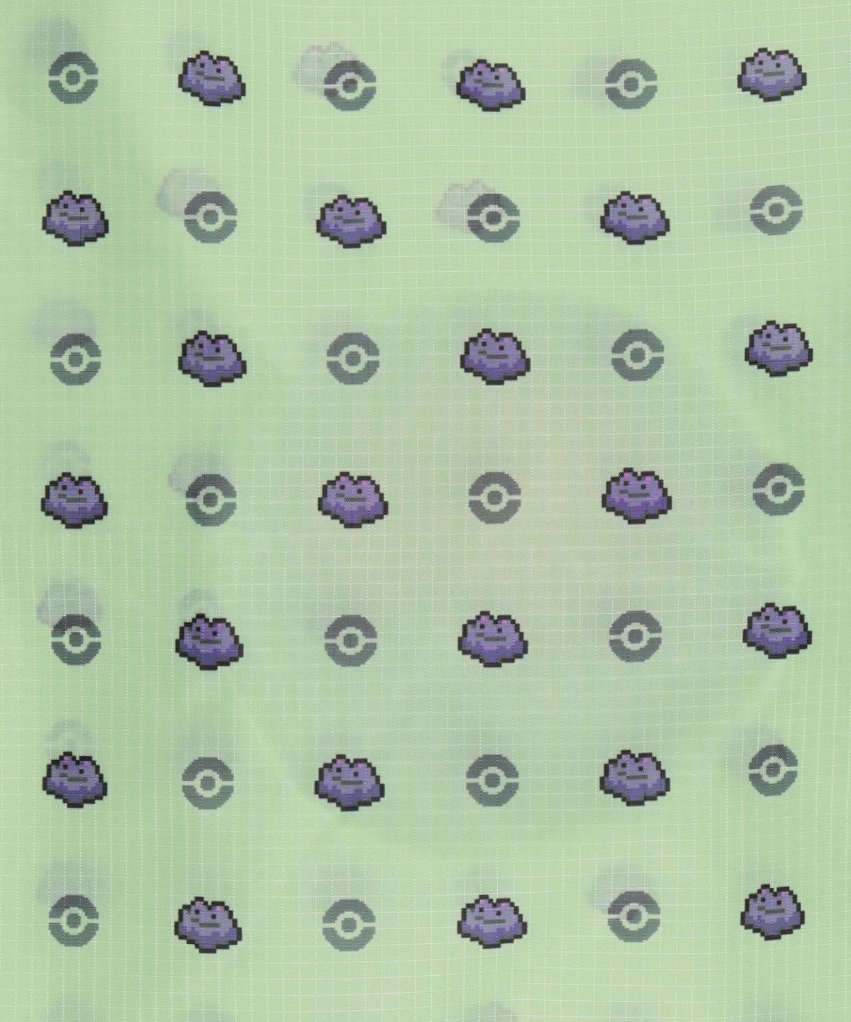 엘엠씨(LMC) Pokémon Pixel Art Monster-Ball Packable Bag green