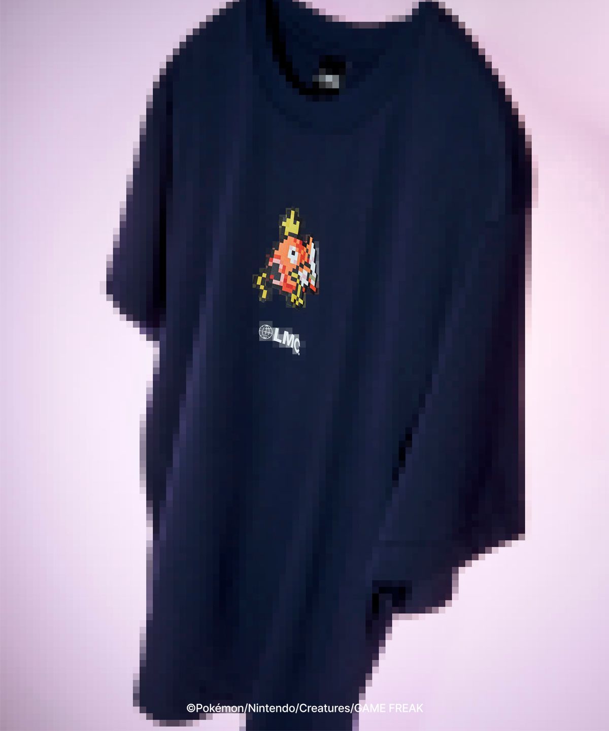 엘엠씨(LMC) Pokémon Pixel Art Dot Eyes Club Tee navy