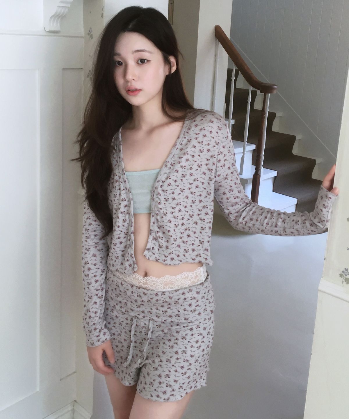 씨타(CITTA) Floral V-neck Cardigan_CTT3030(Purple)