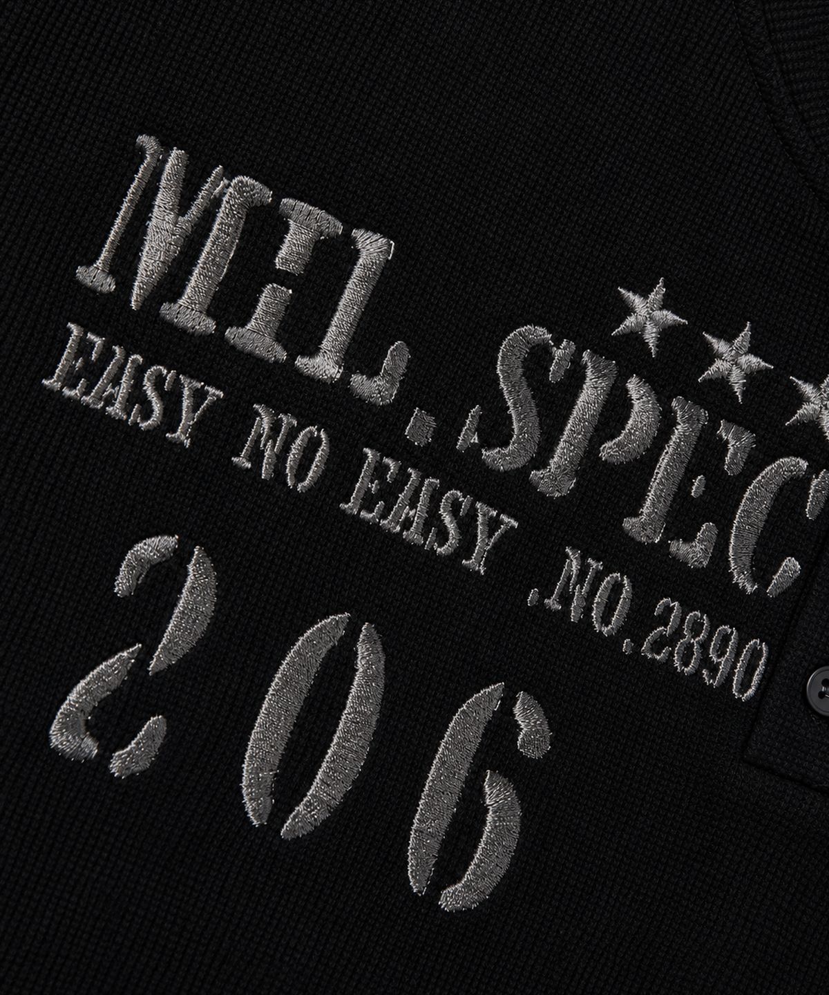 이지노이지(EASY NO EASY) 밀리터리 엠블럼 와플 티셔츠 - 블랙