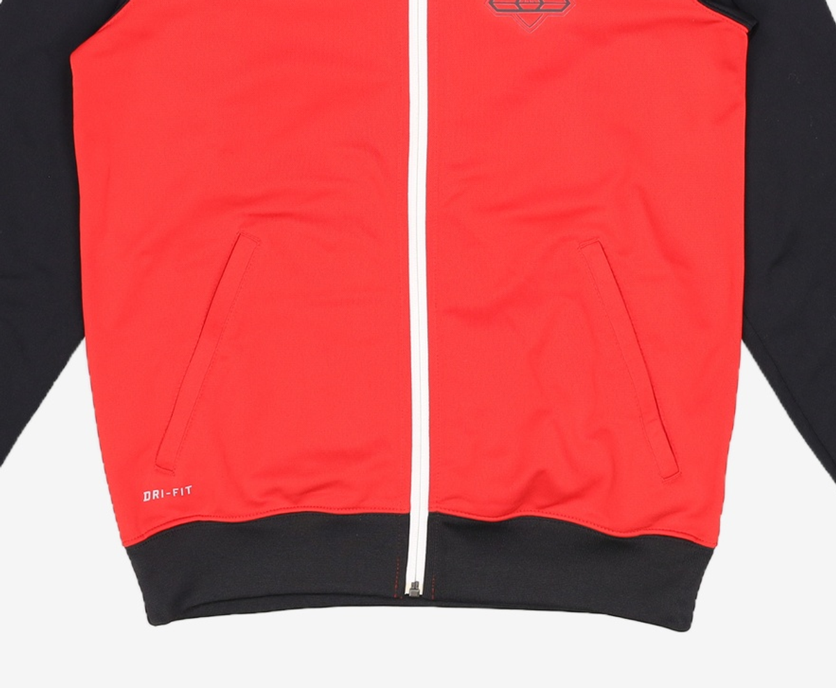나이키(NIKE) 트레이닝 재킷 90