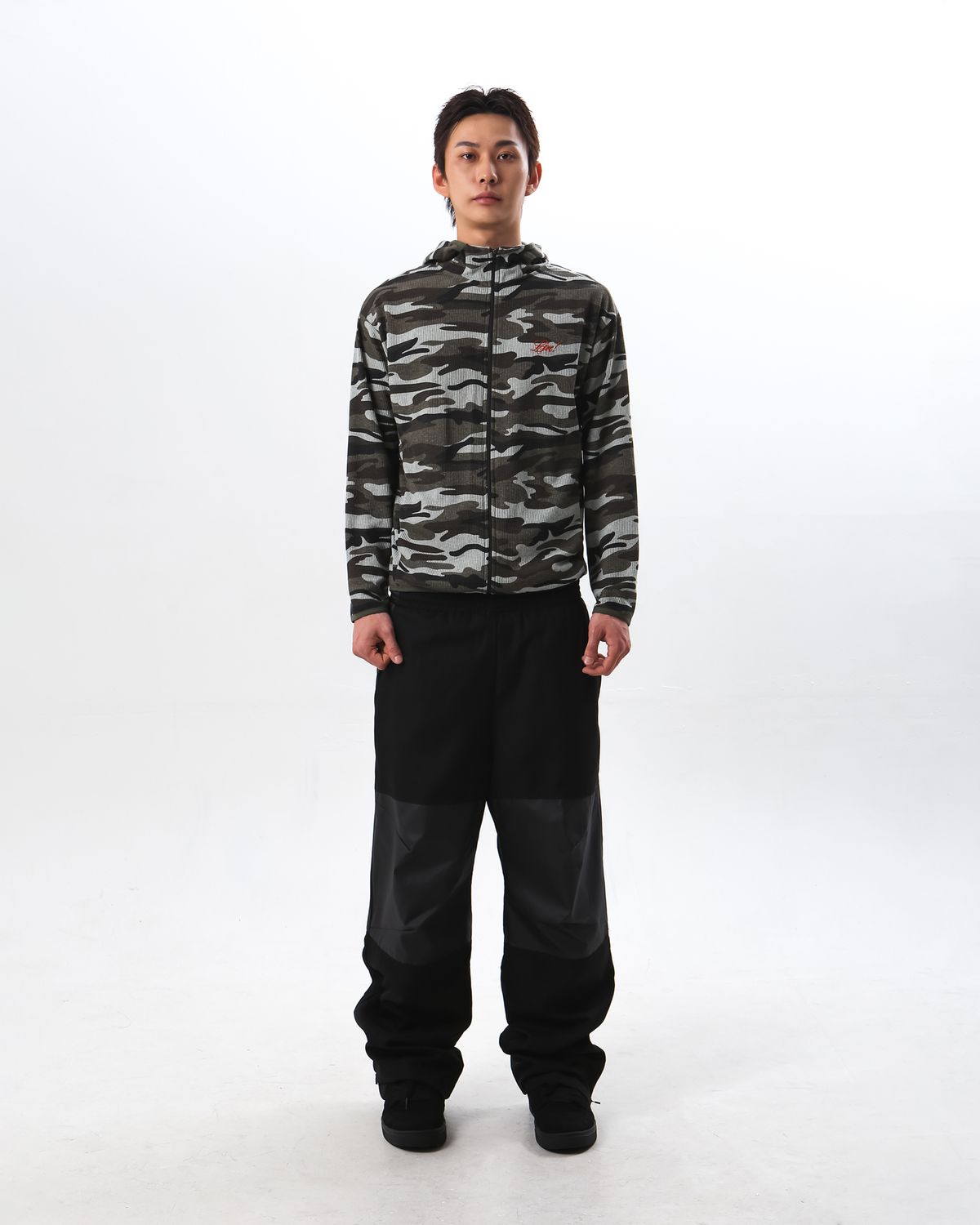 리브라이크디스(LLT) WAFFLE ZIP UP CAMO