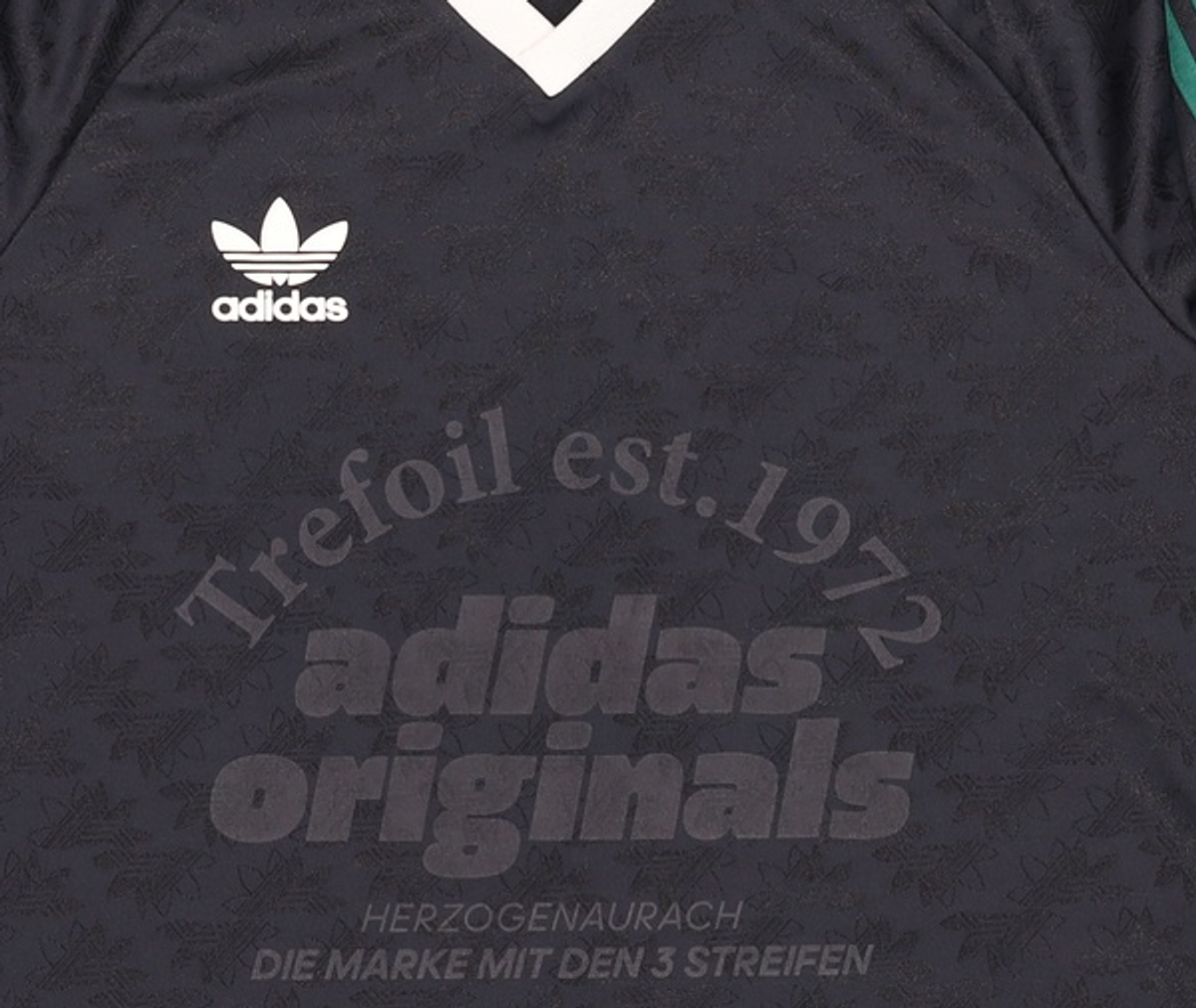 아디다스(ADIDAS) 긴소매 티셔츠 L