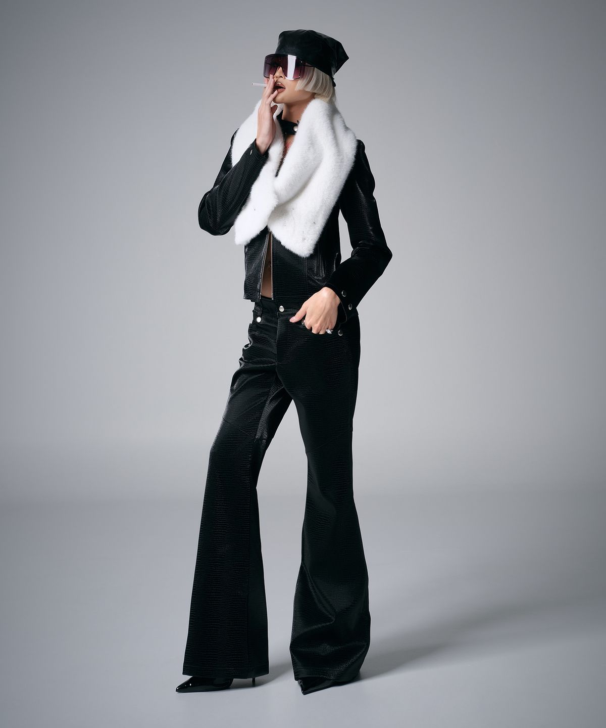 린하린(LYNHALYN) Croc Embossed Low-Rise Bootcut Pants — Black