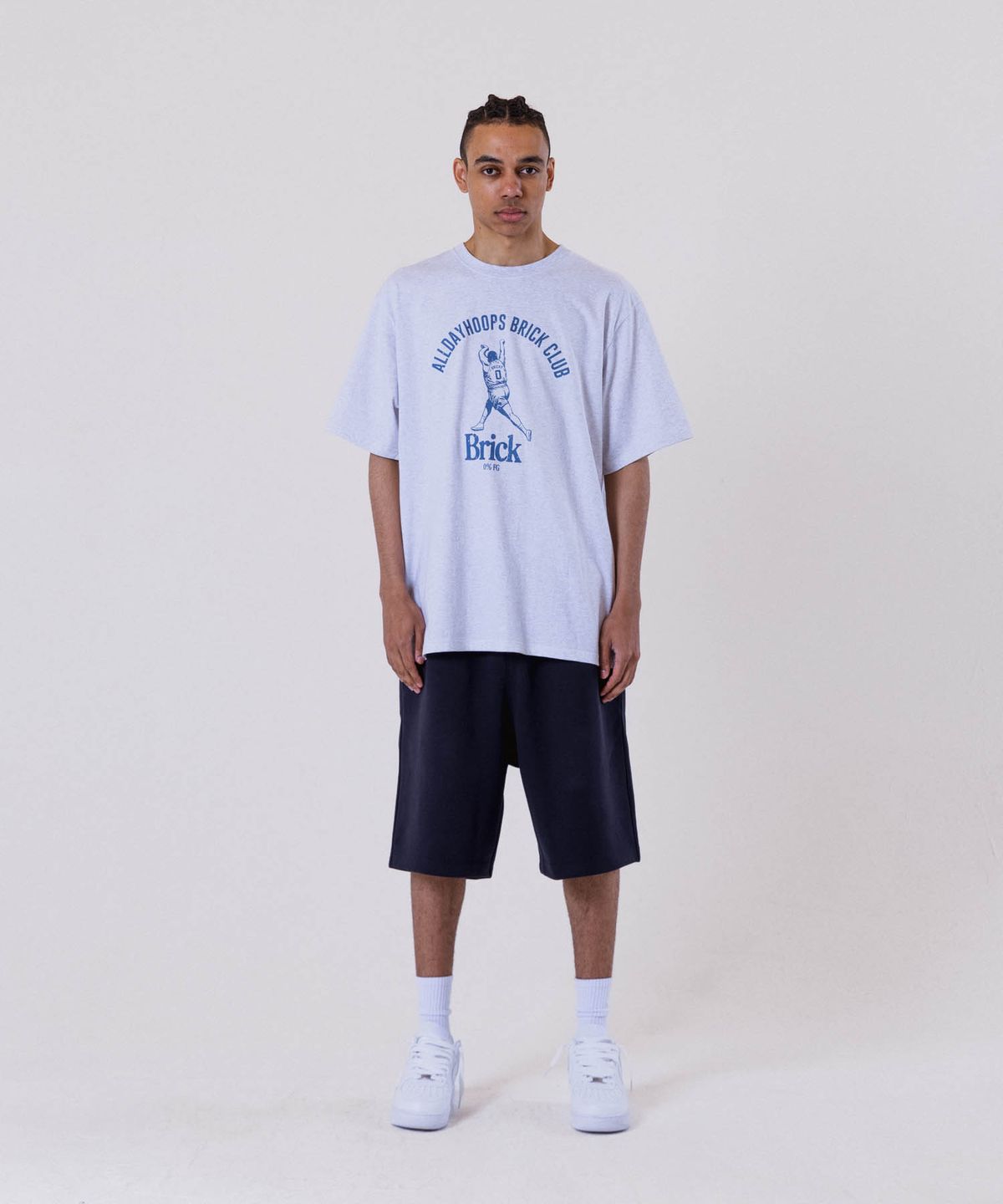 올데이훕스(ALL DAY HOOPS) 올데이훕스 브릭클럽 오버핏 반팔 티셔츠 멜란지화이트