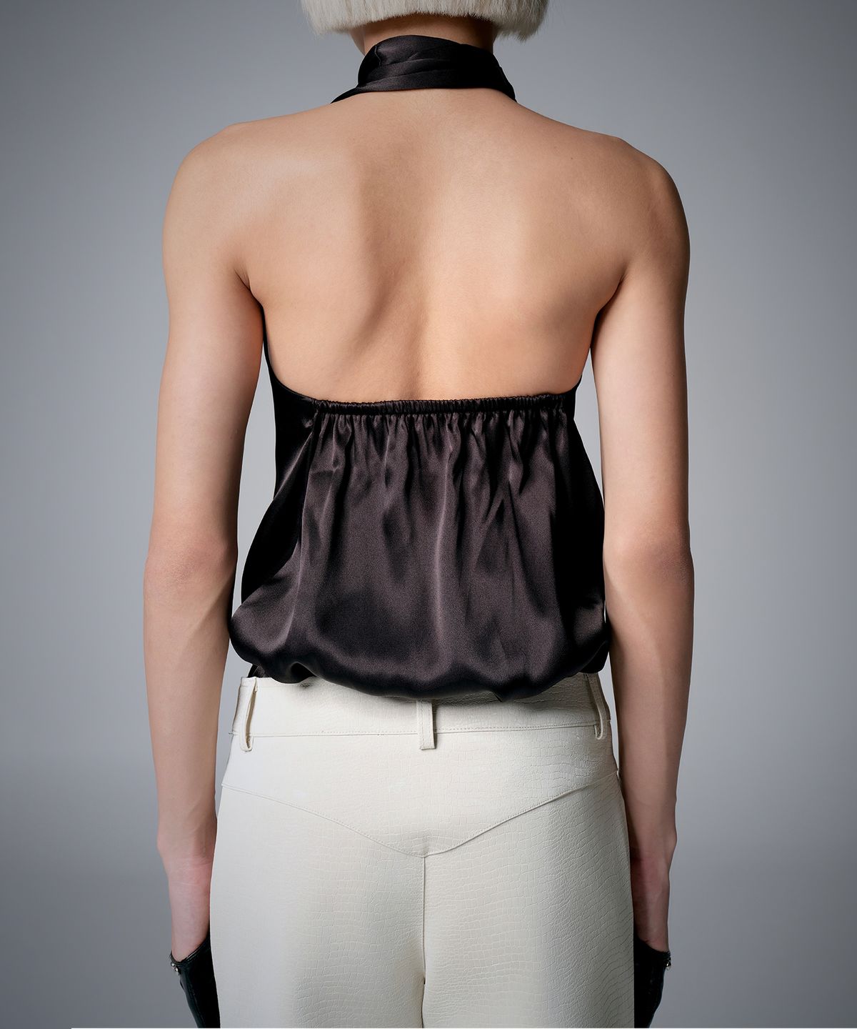 린하린(LYNHALYN) Satin Embrace Topdress - Black
