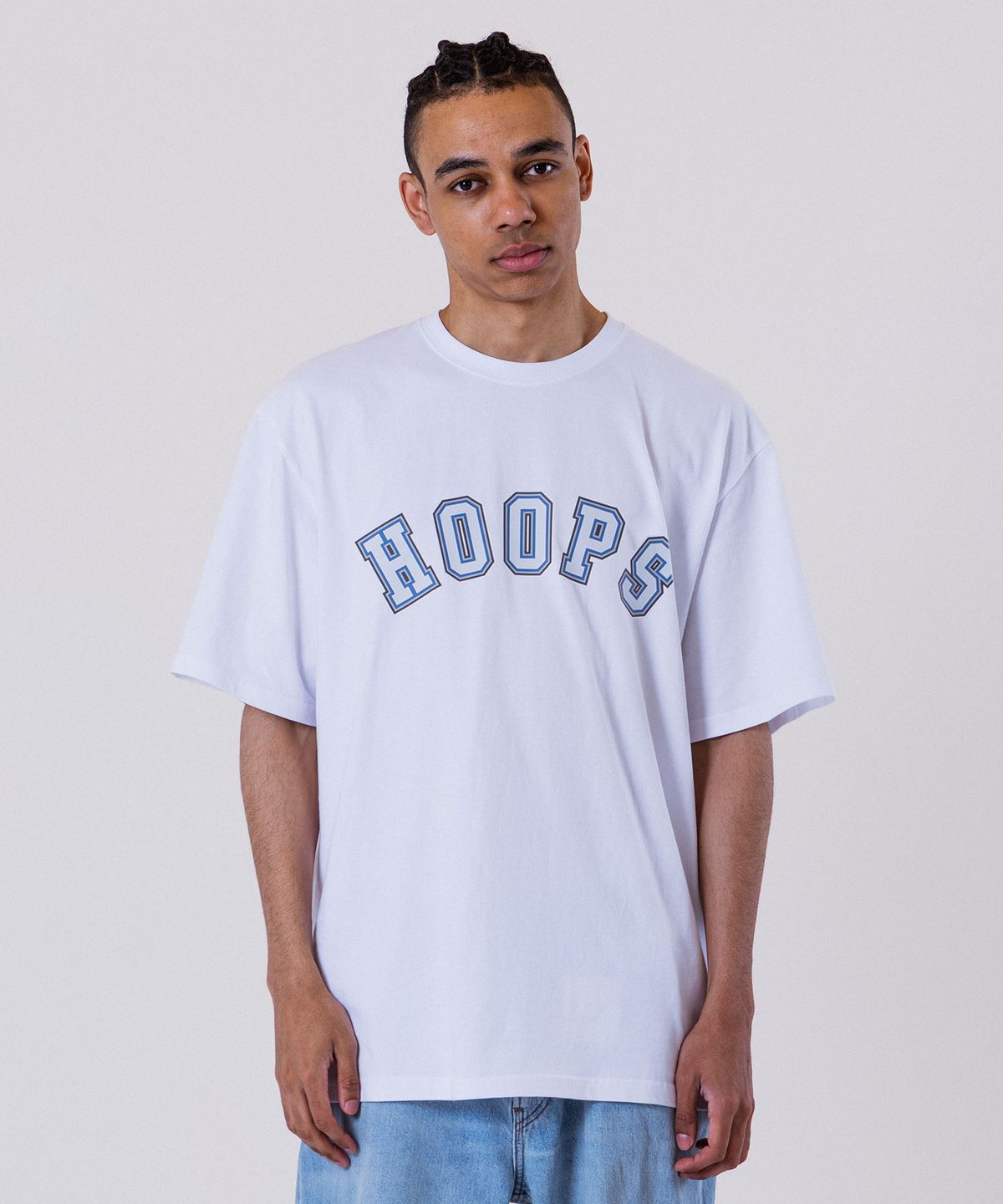 올데이훕스(ALL DAY HOOPS) 훕스 바시티로고 오버핏 반팔 티셔츠 화이트