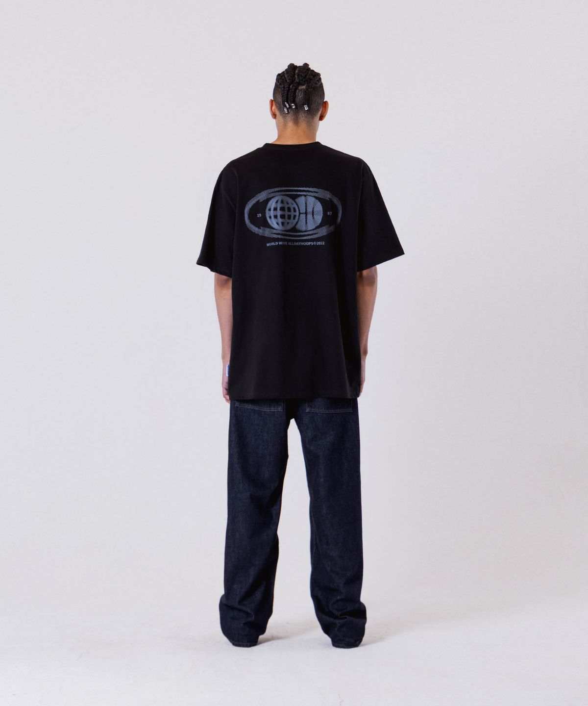 올데이훕스(ALL DAY HOOPS) ADH 월드와이드 오버핏 반팔 티셔츠 블랙