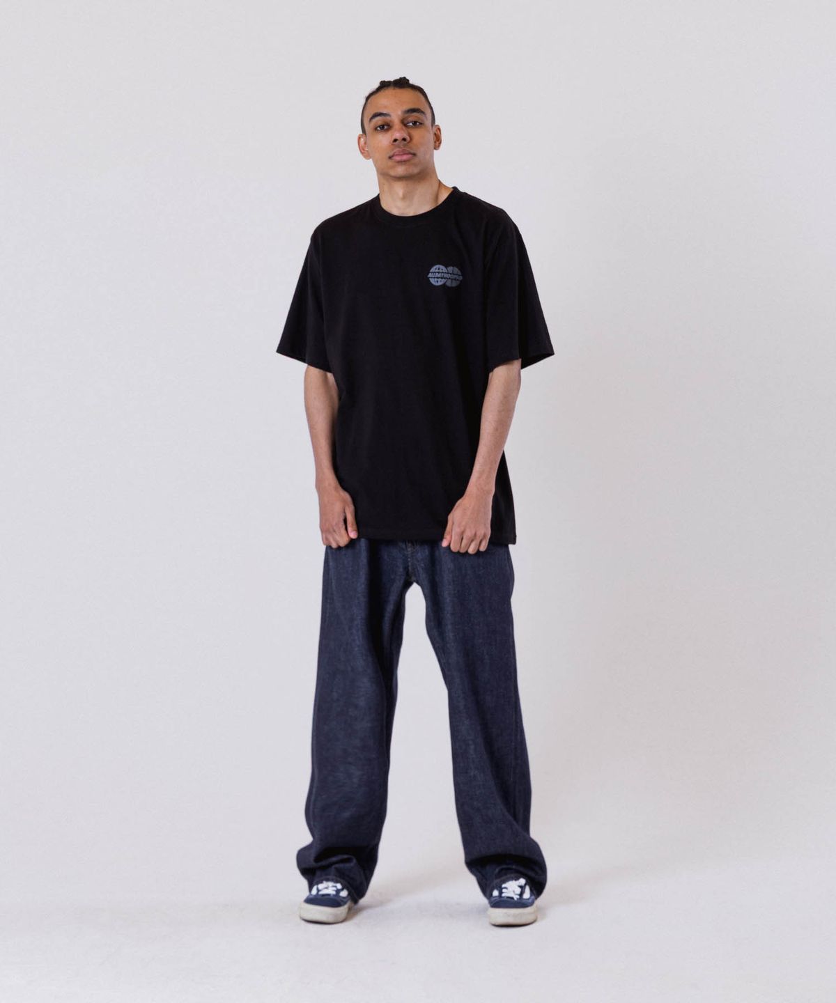 올데이훕스(ALL DAY HOOPS) ADH 월드와이드 오버핏 반팔 티셔츠 블랙