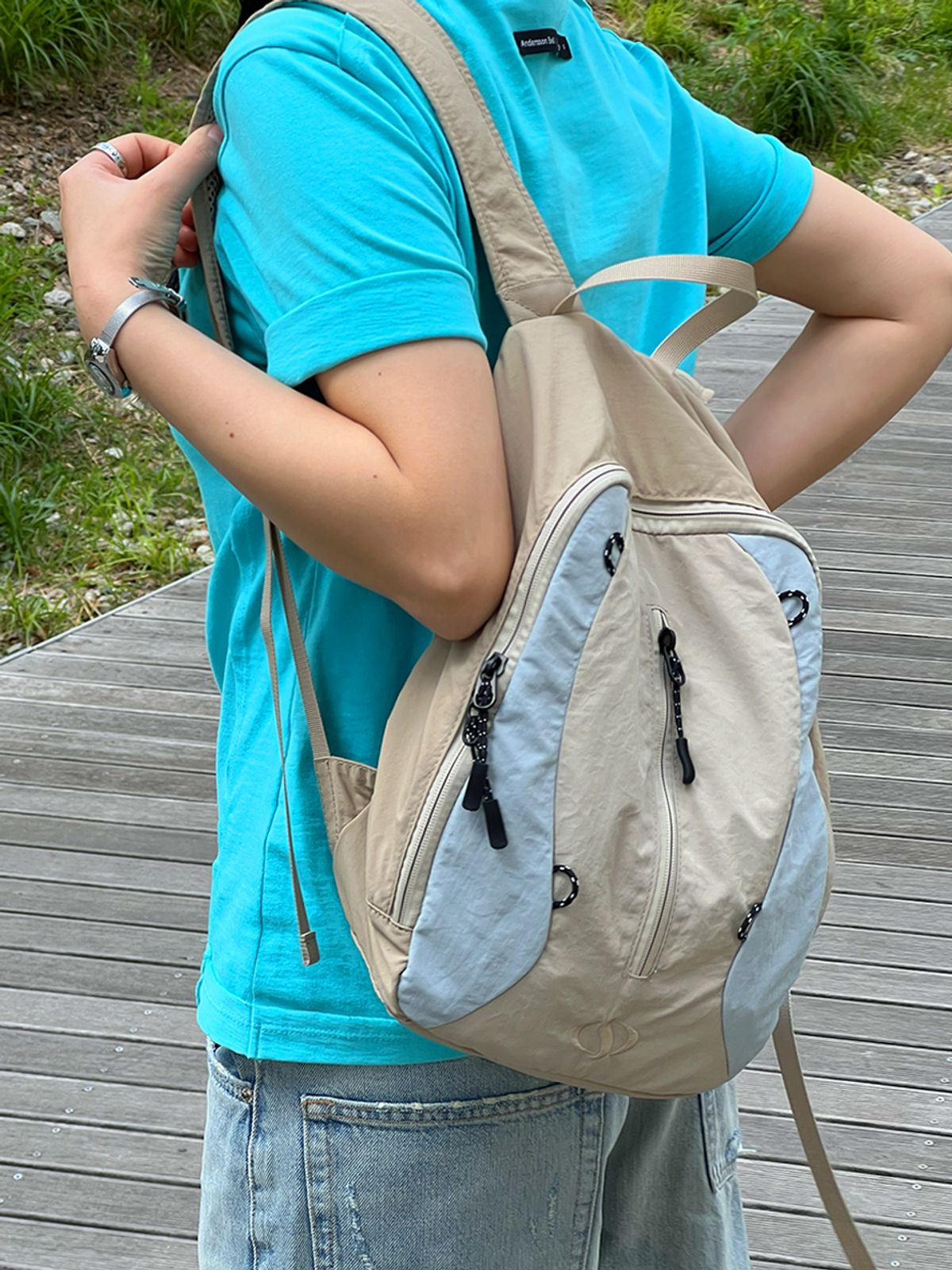 샐볼(SALBOL) 503 LIP LIGHT BACKPACK [BEIGE]