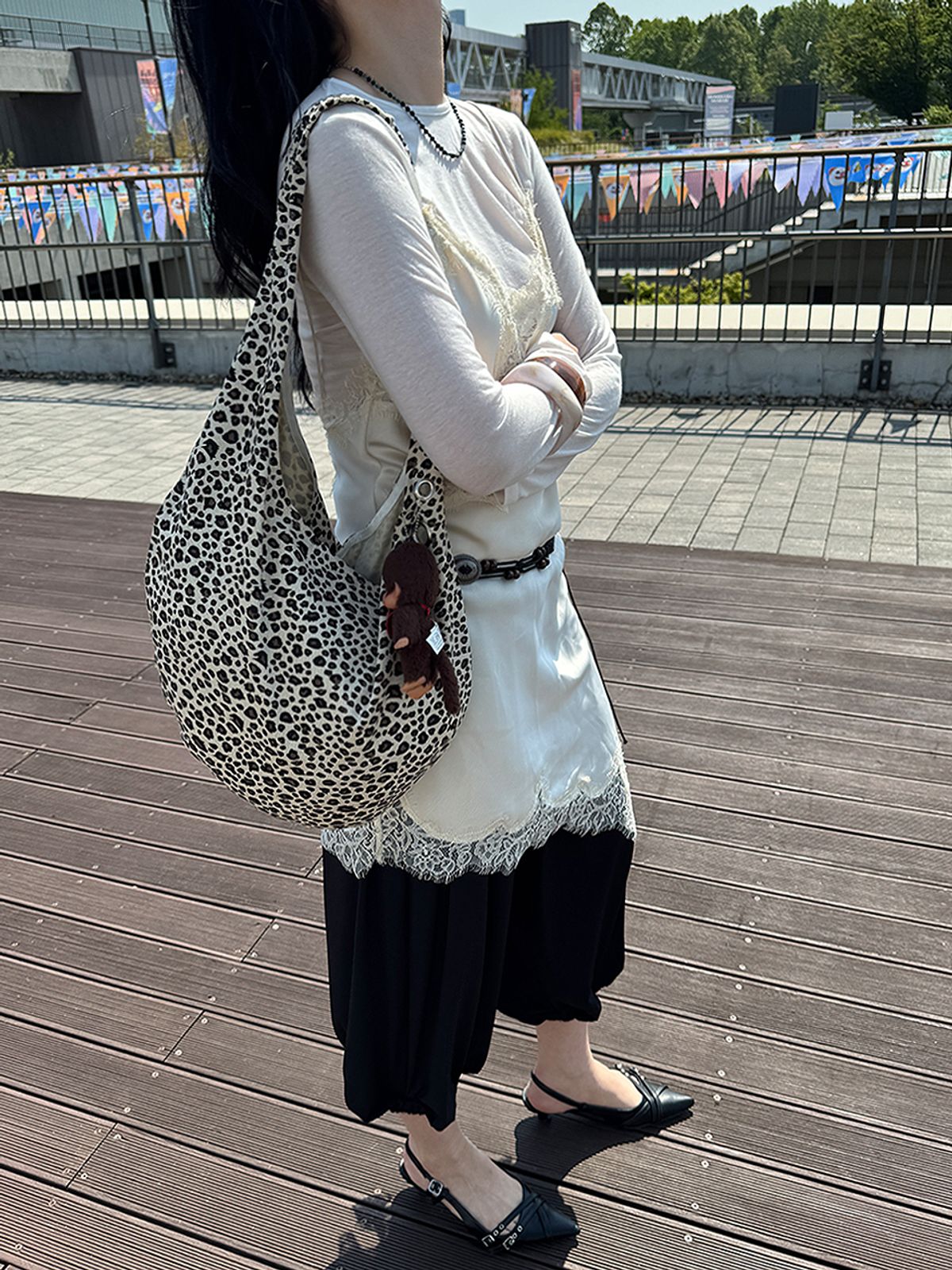 샐볼(SALBOL) FIG LEOPARD BAG [BEIGE]