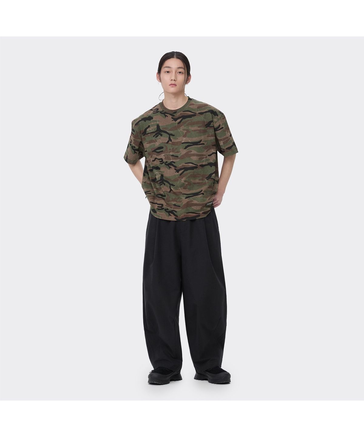 커스텀멜로우(CUSTOMELLOW) Green Camo T-shirt CWTAM26421GRX