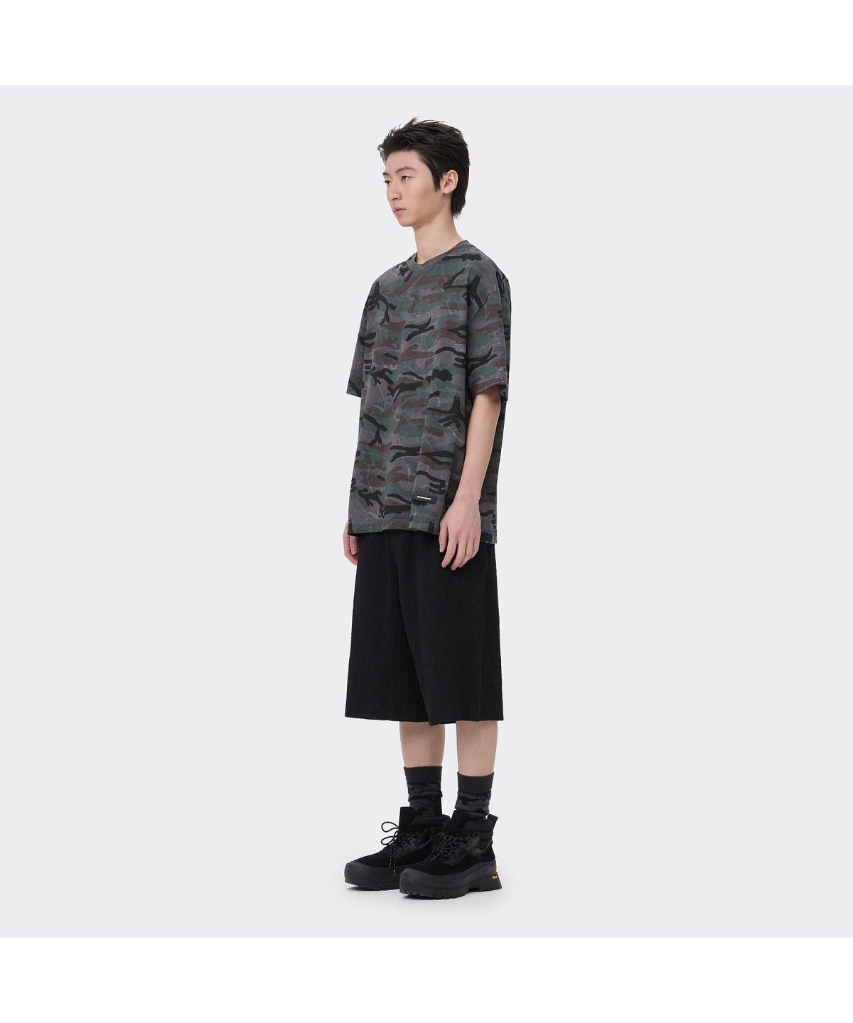 커스텀멜로우(CUSTOMELLOW) Dark Green Camo T-shirt CWTAM26421GRD