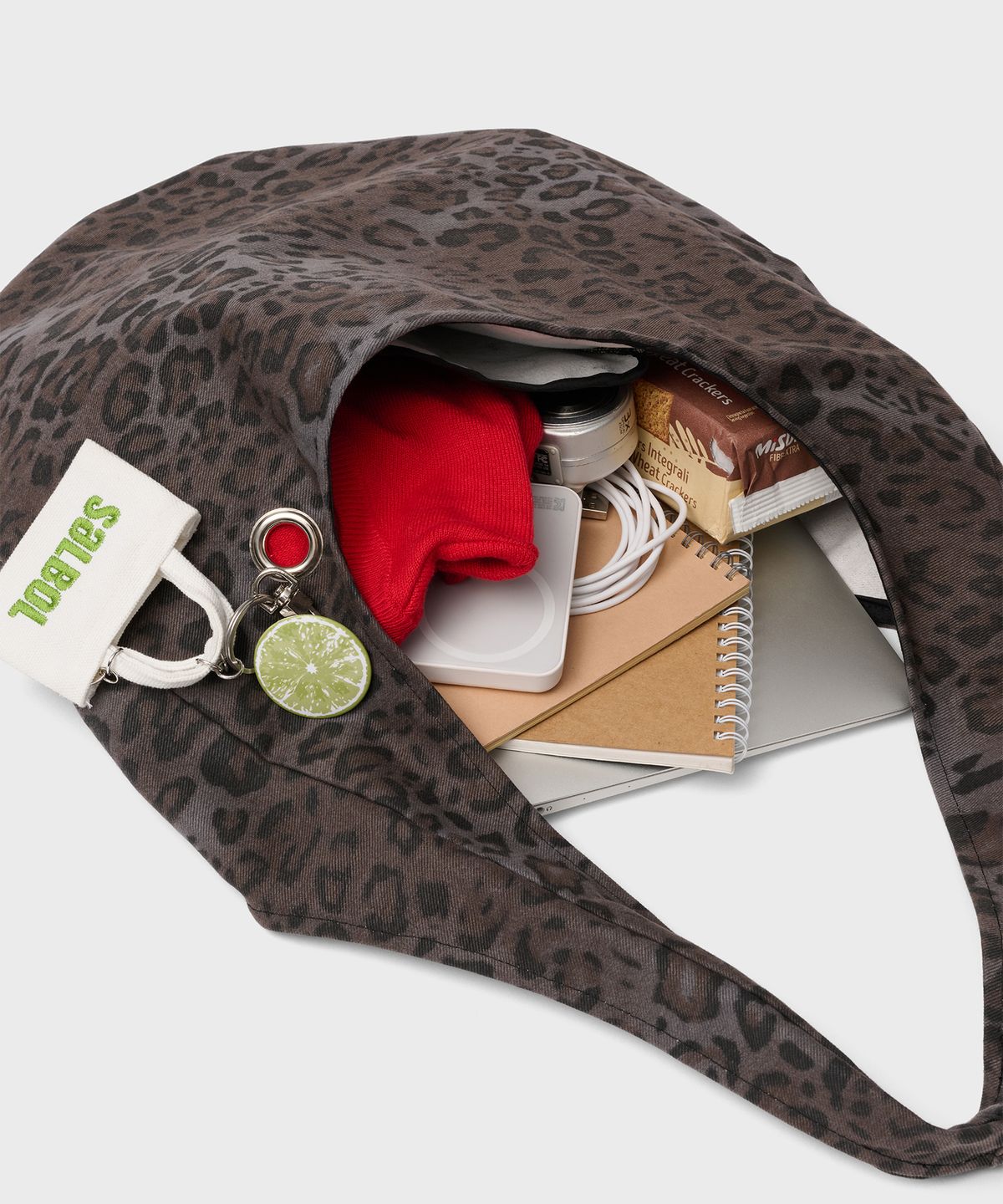샐볼(SALBOL) FIG LEOPARD BAG [CHARCOAL BROWN]