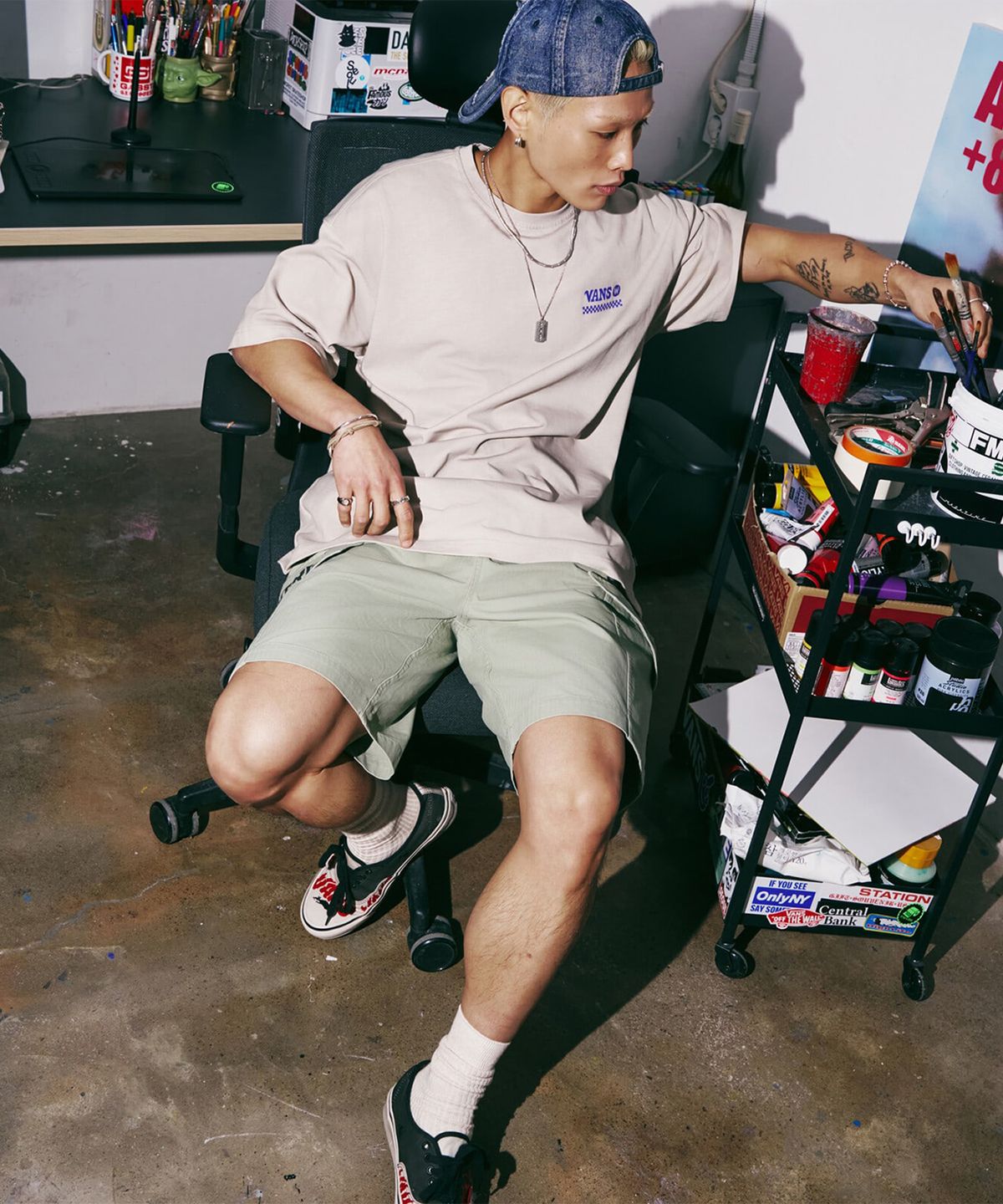 반스(VANS) SOON EASY 쇼츠 - 소프트 세이지 / VN000VNHFSG1