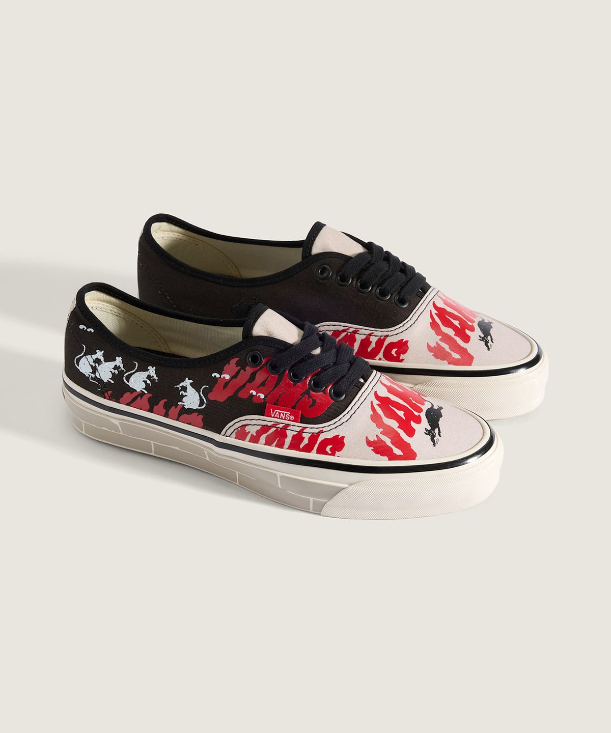 반스(VANS) [VANS X SOON EASY] 프리미엄 어센틱 44 LX - 타우페 미스트:페이디드 블랙 / VN000EAKG2M1